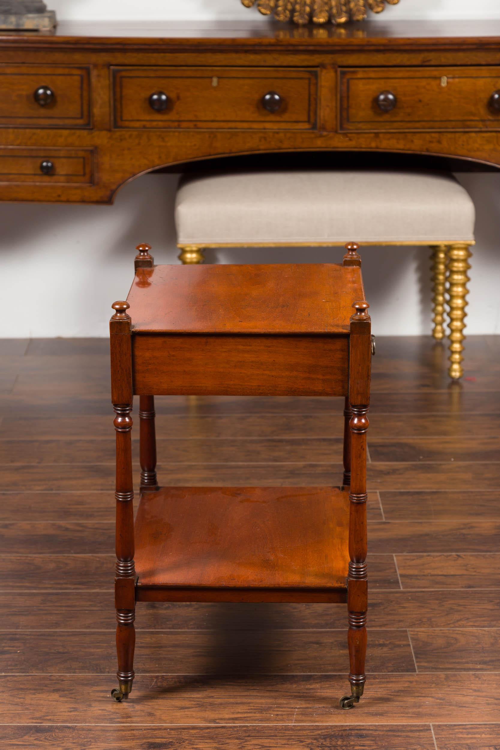 English 1880s Mahogany Trolley with Single Drawer, Lower Shelf and Casters 3