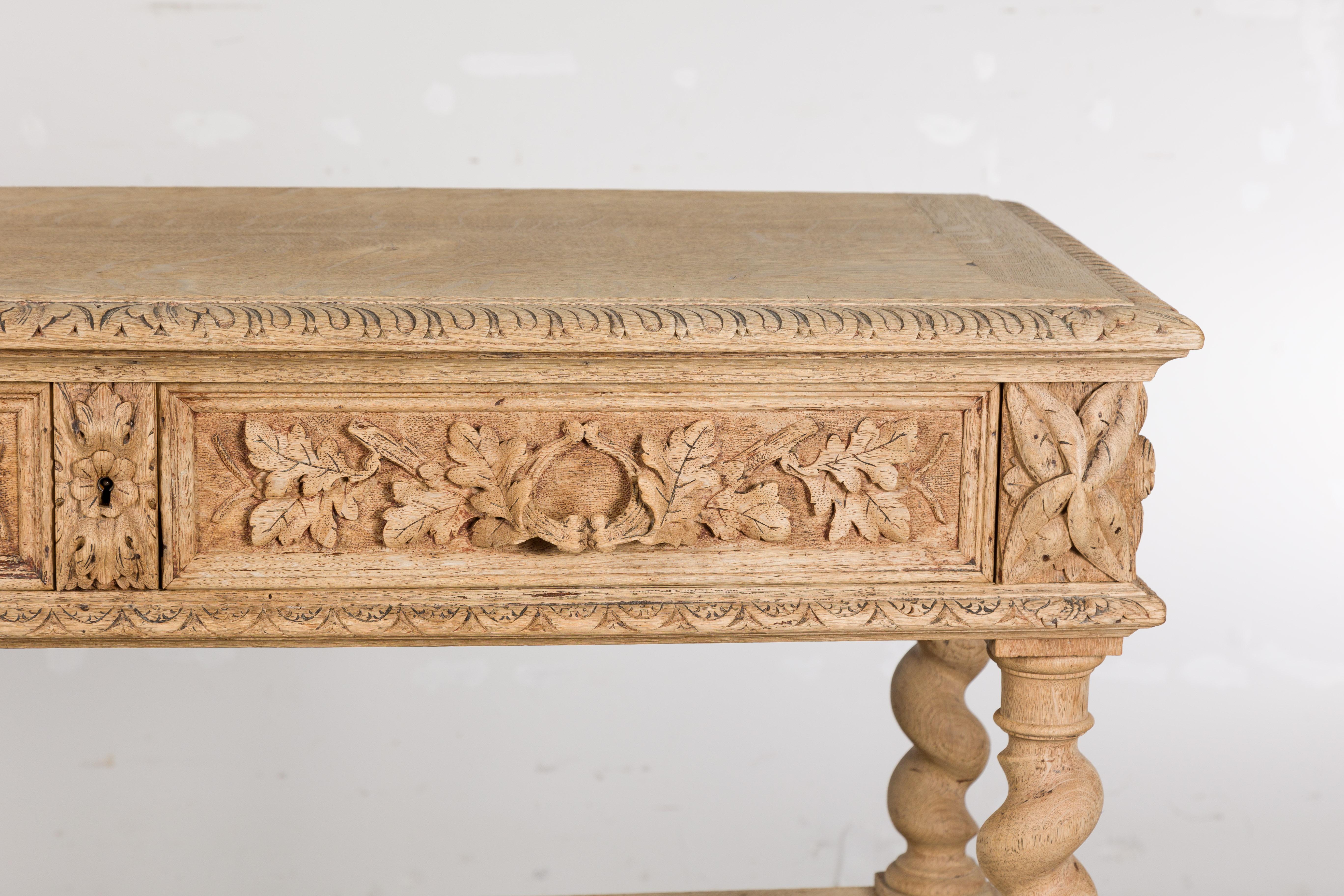 English 1880s Oak Barley Twist Console Table with Two Foliage Carved Drawers For Sale 3