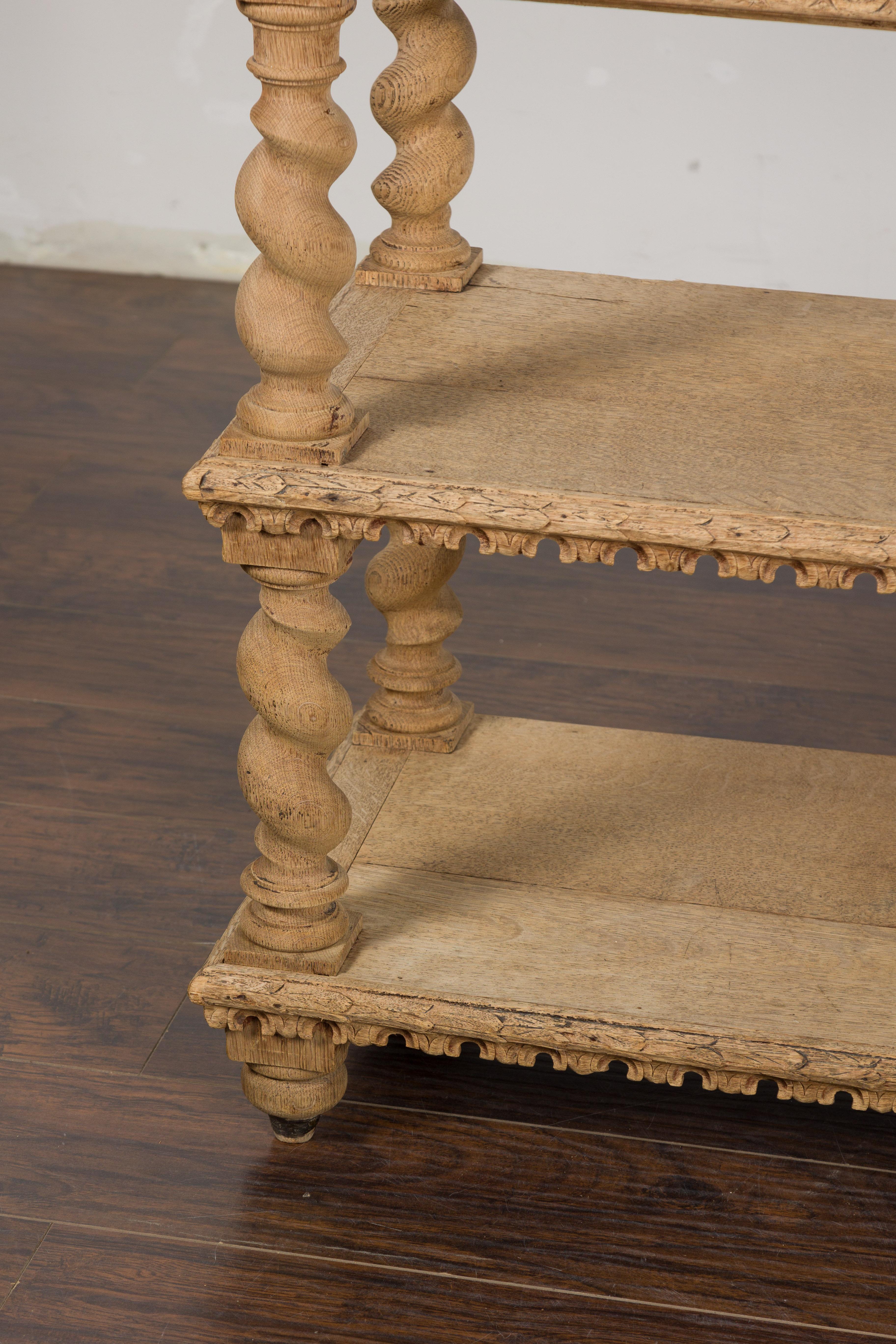 English 1880s Oak Barley Twist Console Table with Two Foliage Carved Drawers For Sale 5