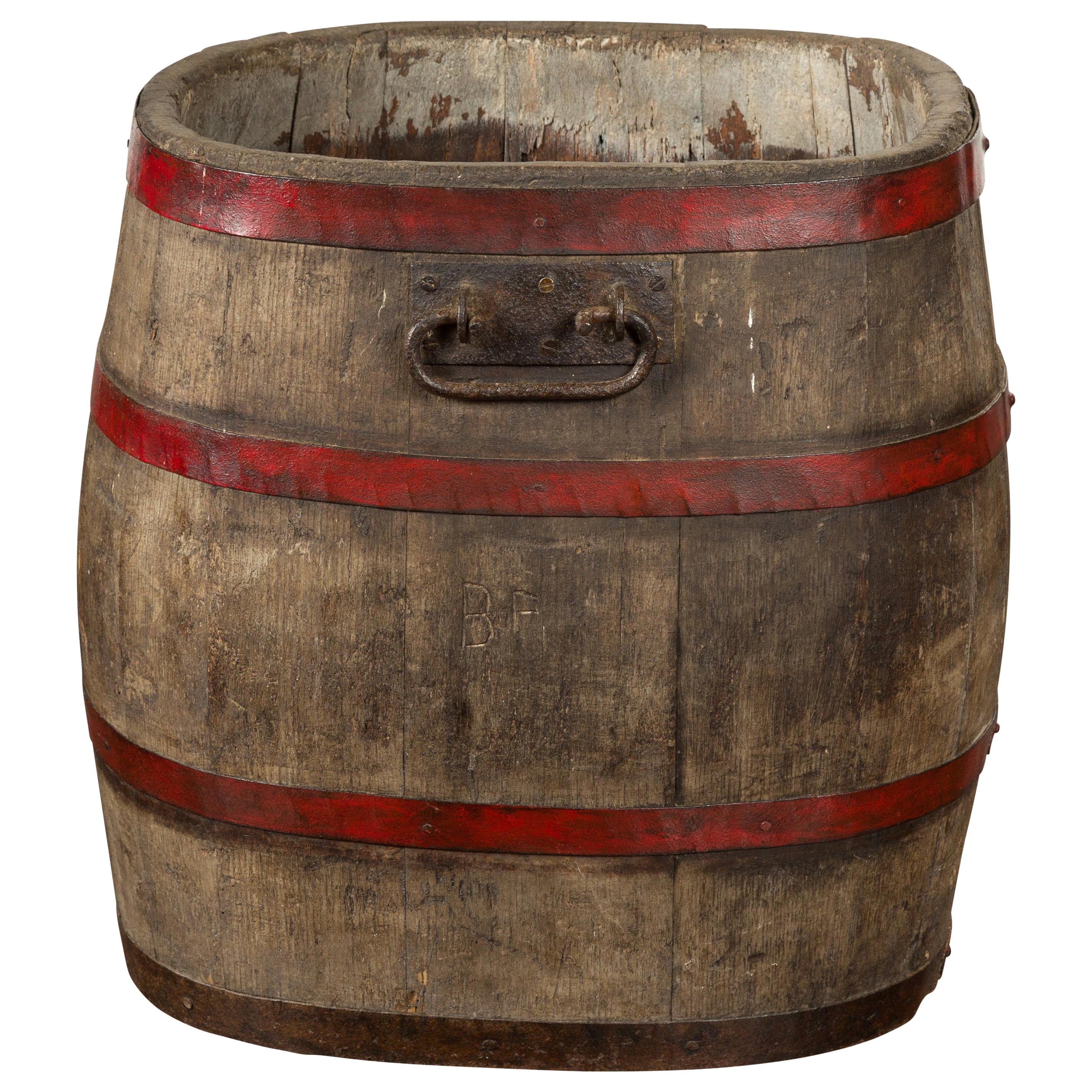 English 1880s Oak Barrel with Red Braces and Weathered Patina