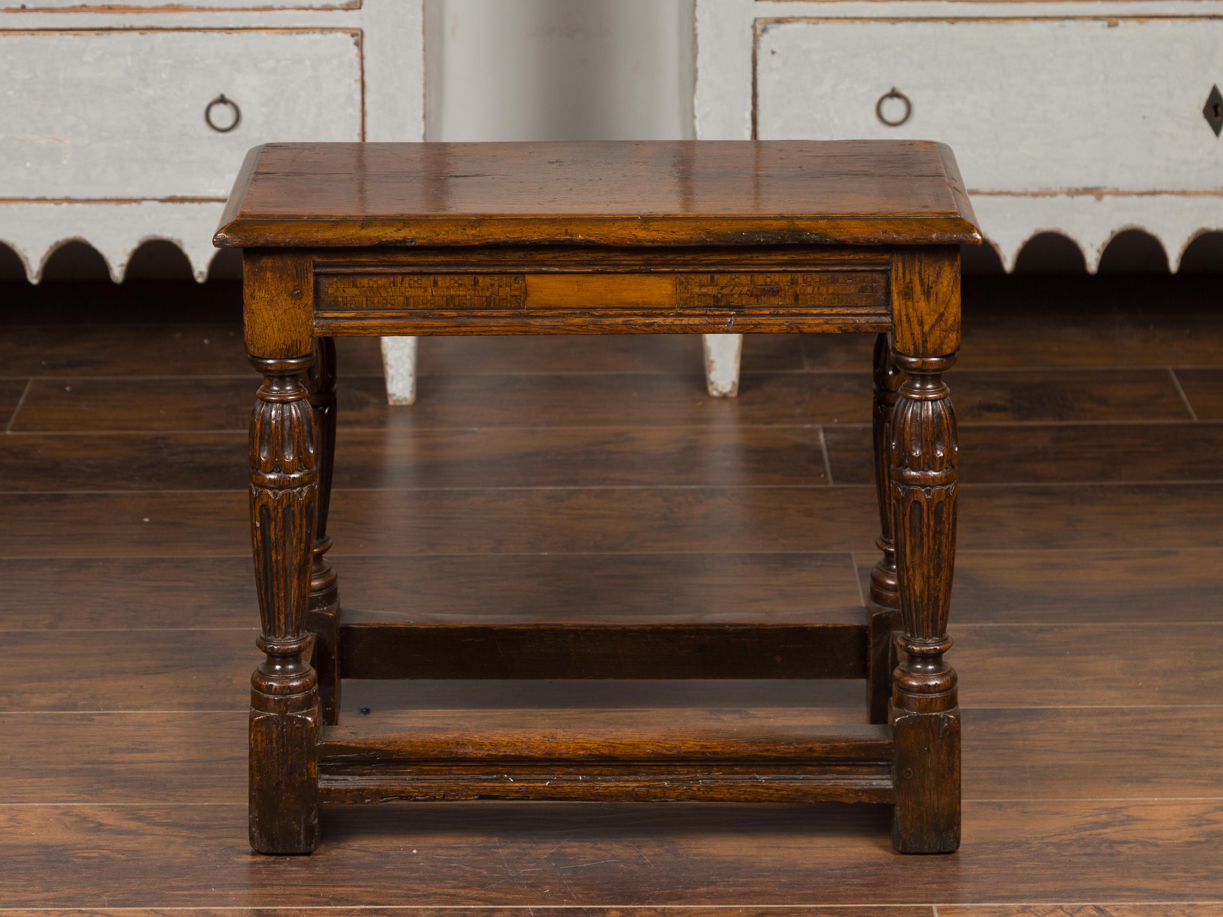 English 1880s Oak Joint Stool with Inlaid Apron, Carved Legs and Side Stretchers 5