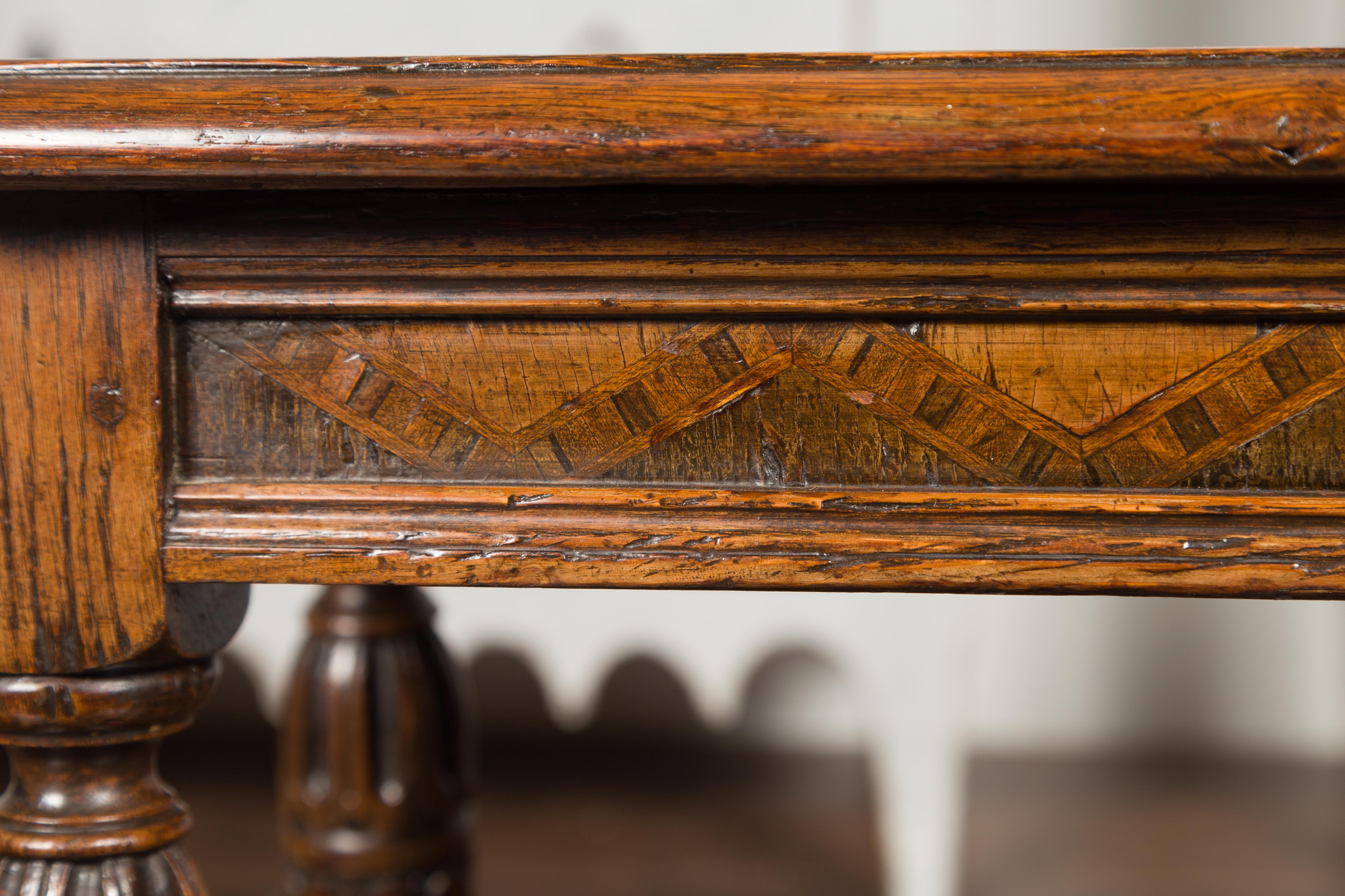 19th Century English 1880s Oak Joint Stool with Inlaid Apron, Carved Legs and Side Stretchers