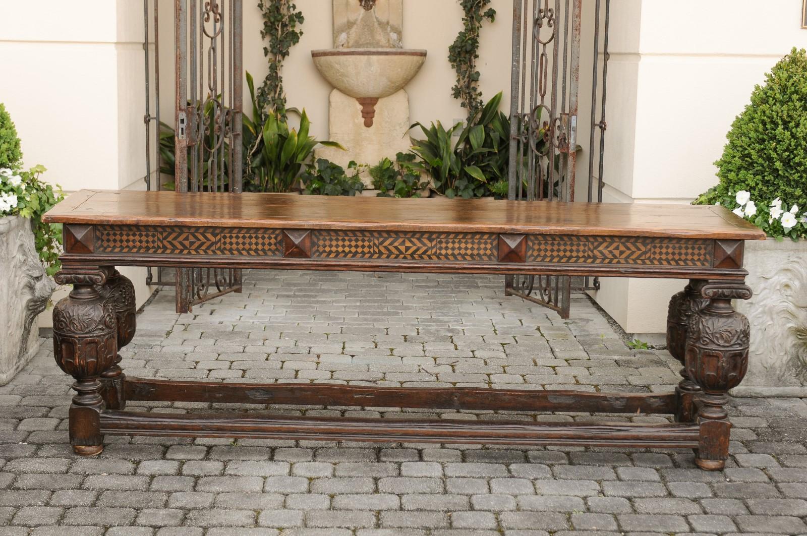 English 1880s Oak Serving Table with Black Geometrical Décor and Carved Legs 12