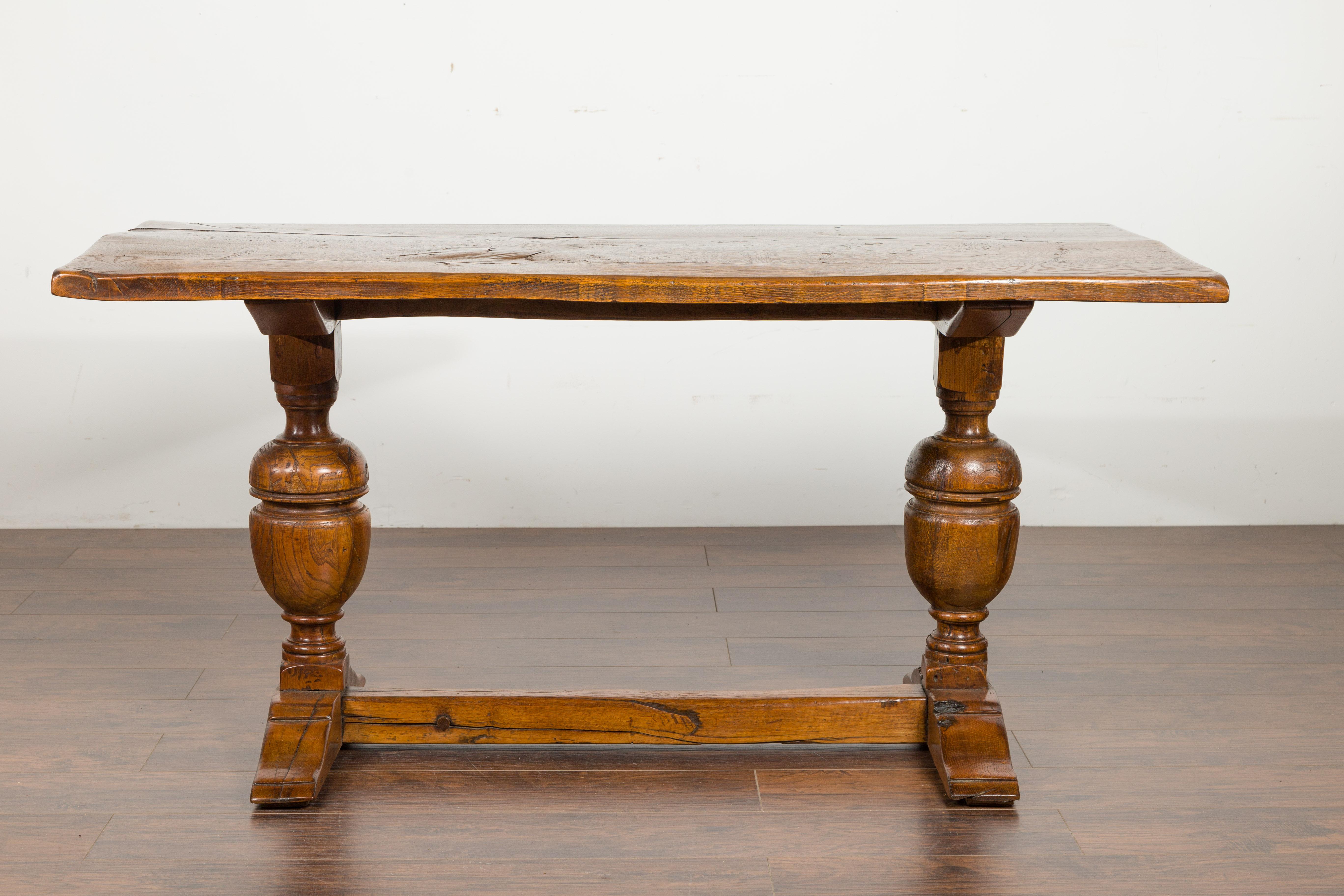 English 1880s Oak Table with Large Turned Legs and Low Cross Stretcher For Sale 9