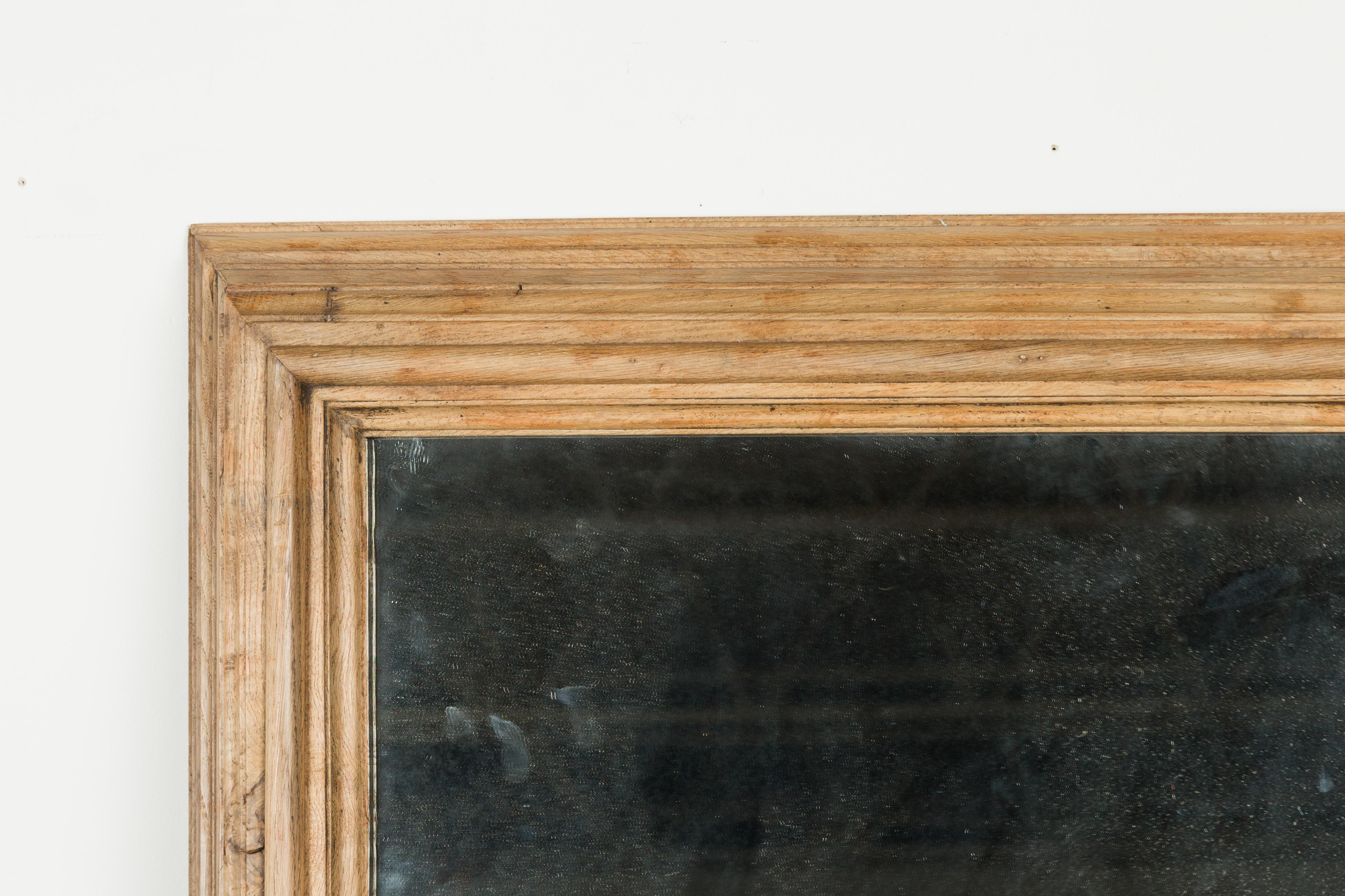 English 1880s Rustic Oak Mirror with Molded Frame and Natural Finish 7