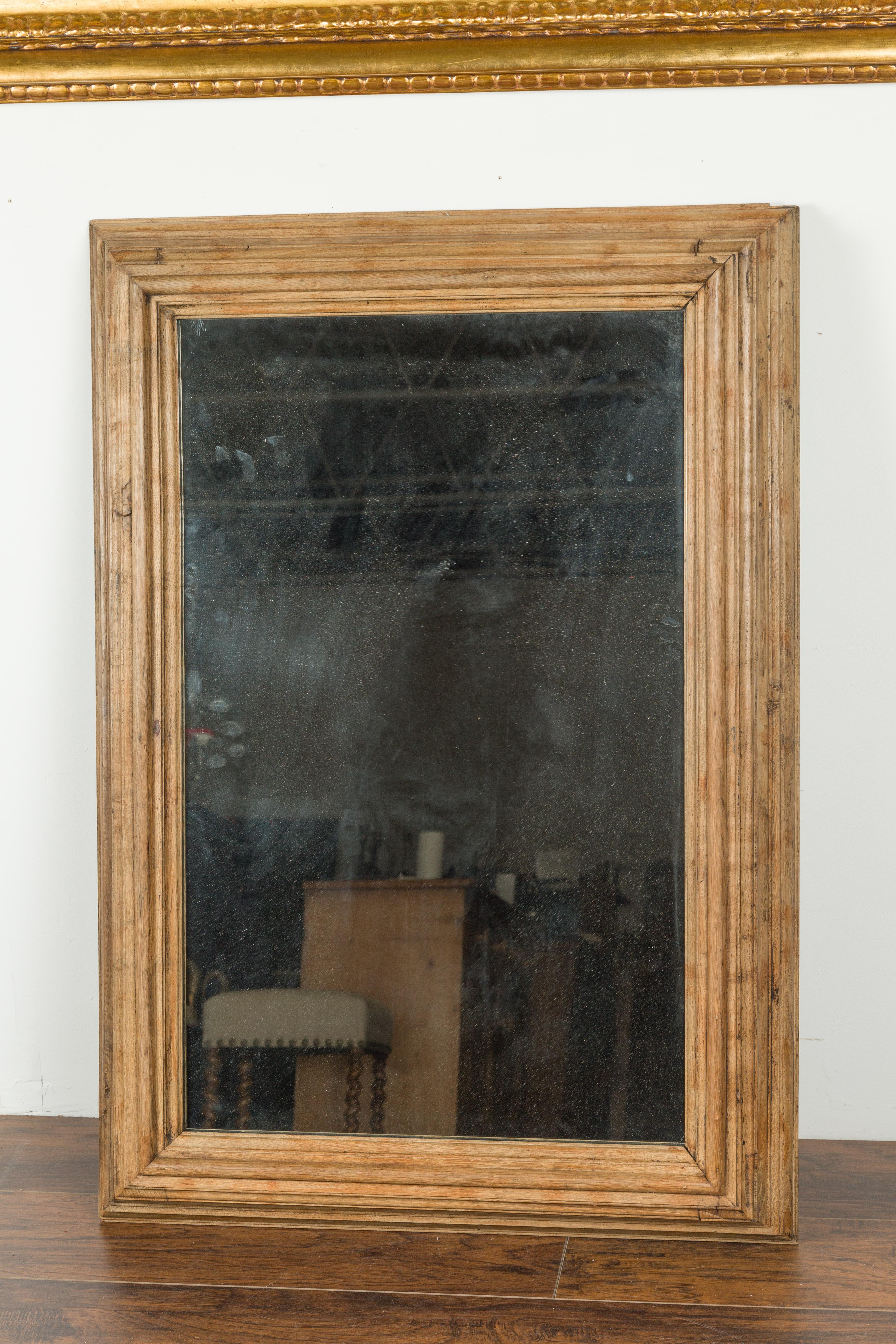 English 1880s Rustic Oak Mirror with Molded Frame and Natural Finish 8