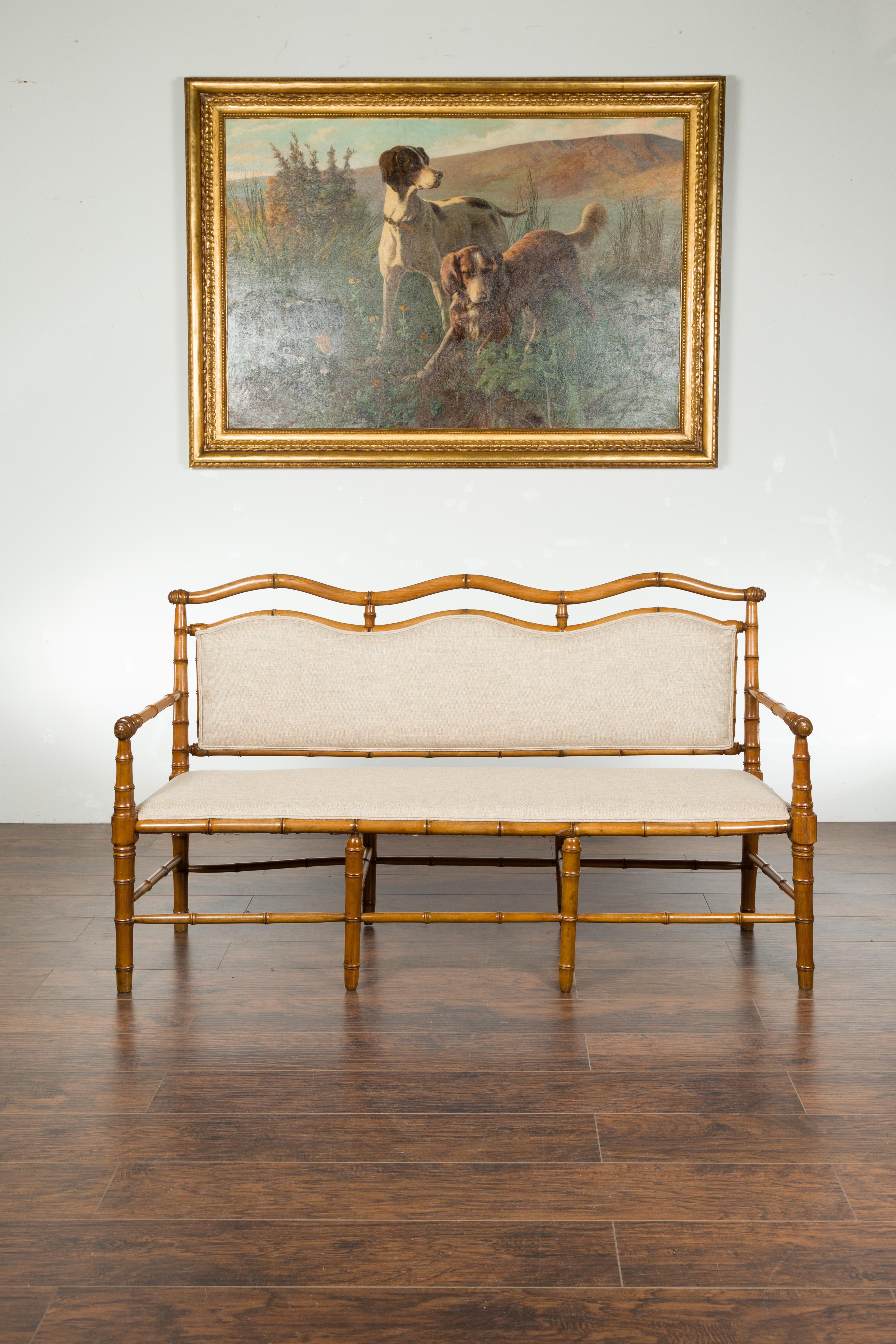 English 1880s Walnut Faux Bamboo Three-Seat Bench with New Linen Upholstery In Good Condition In Atlanta, GA