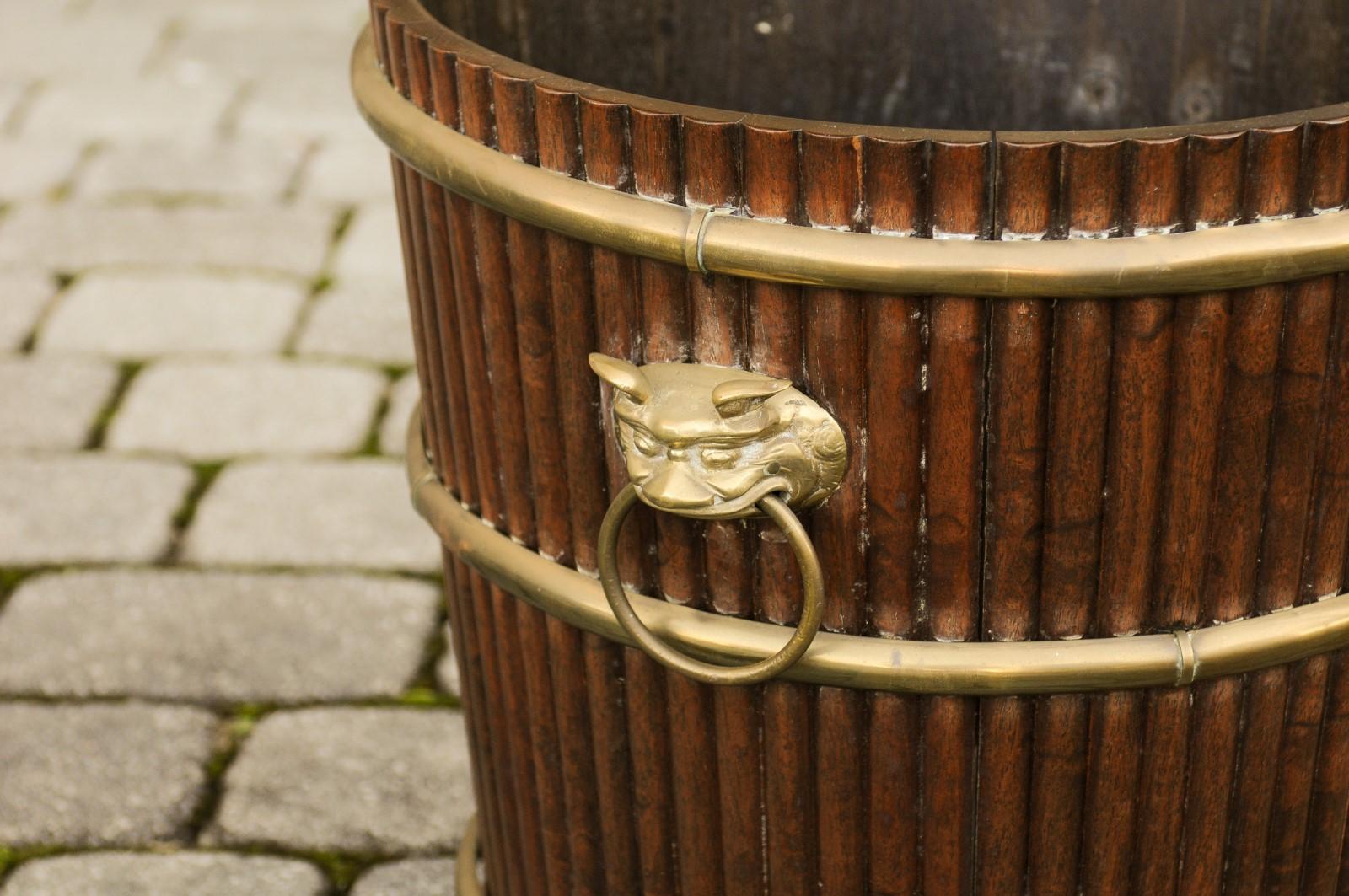 English 1880s Wood Bucket Planter with Reeded Motifs and Stylized Brass Bulls 3