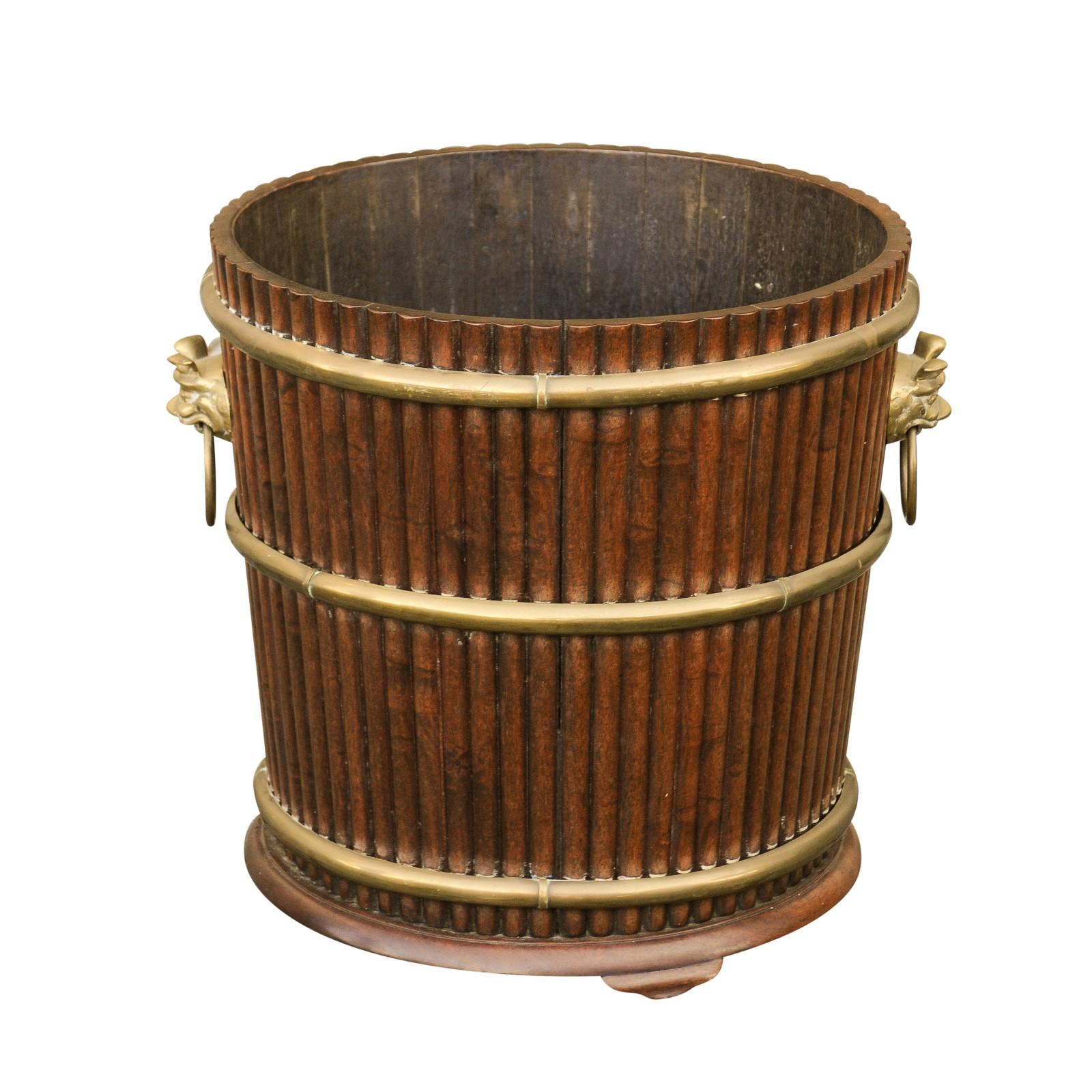 English 1880s Wood Bucket Planter with Reeded Motifs and Stylized Brass Bulls