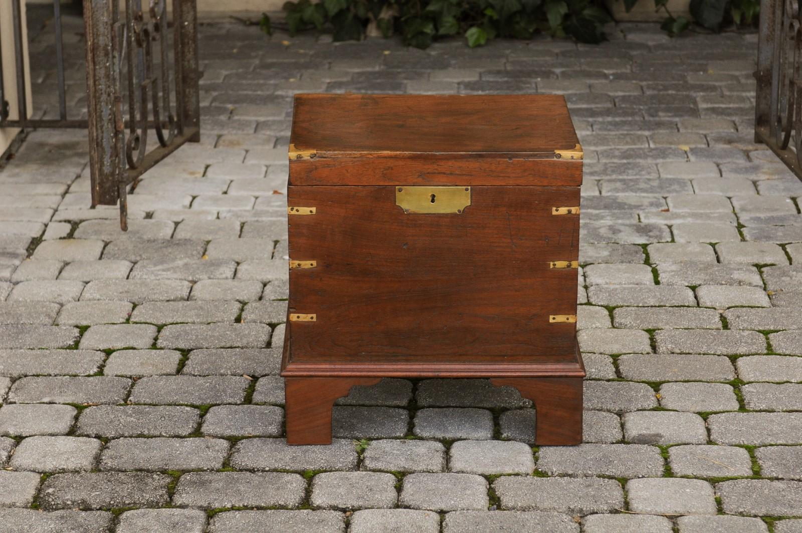 English 1890s Campaign Mahogany Cellarette with Brass Accents and Bracket Feet 4