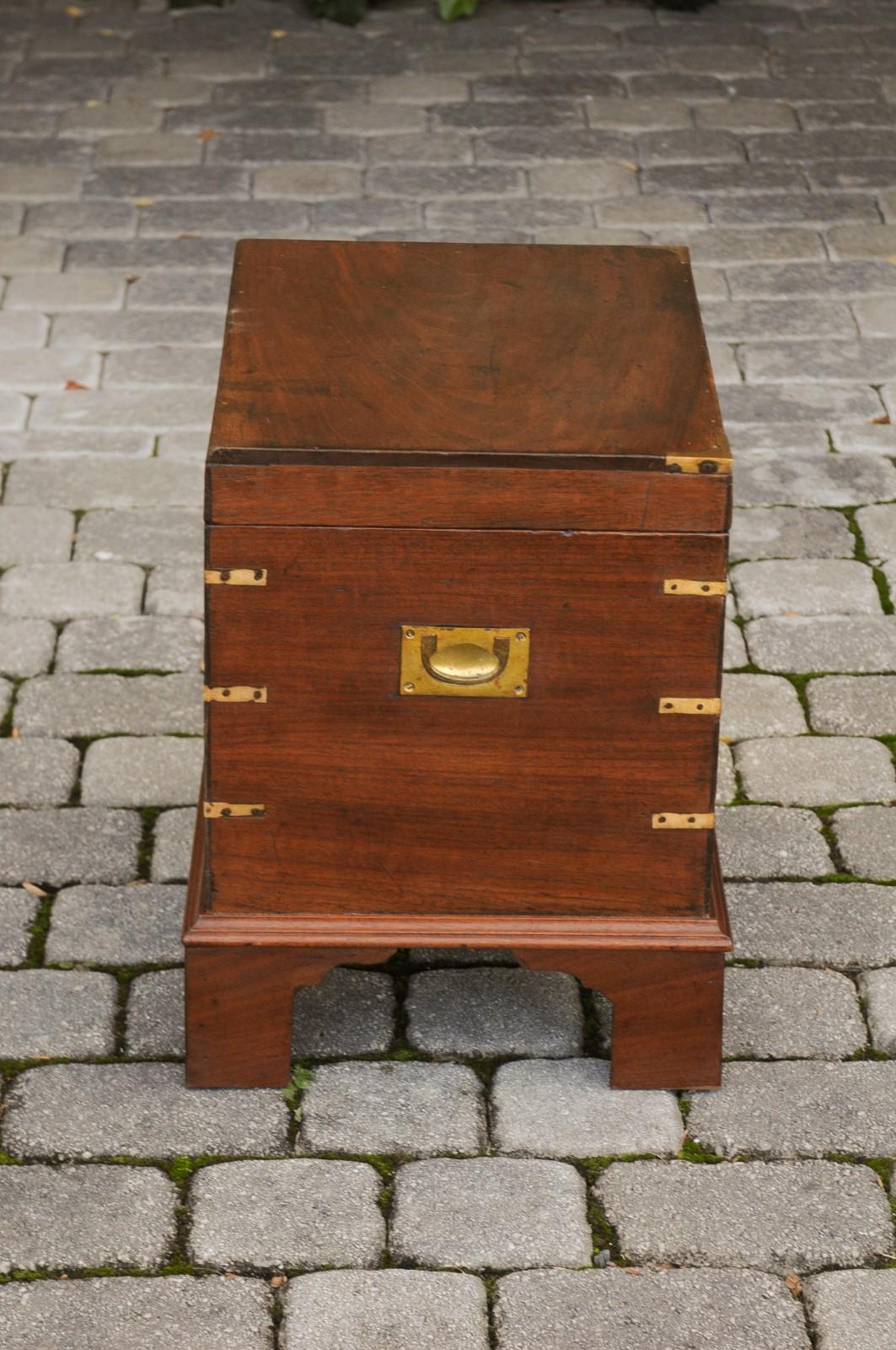 English 1890s Campaign Mahogany Cellarette with Brass Accents and Bracket Feet 5