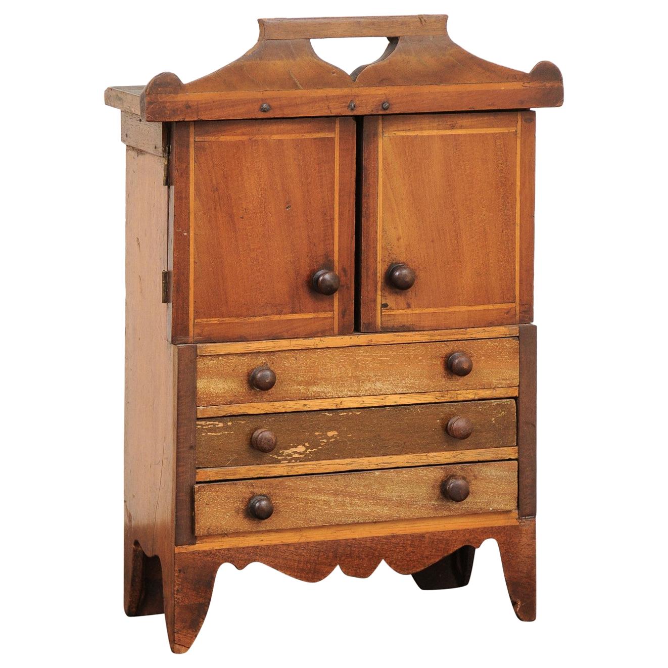 English 1890s Fruitwood Miniature Cabinet with Petite Doors and Three Drawers