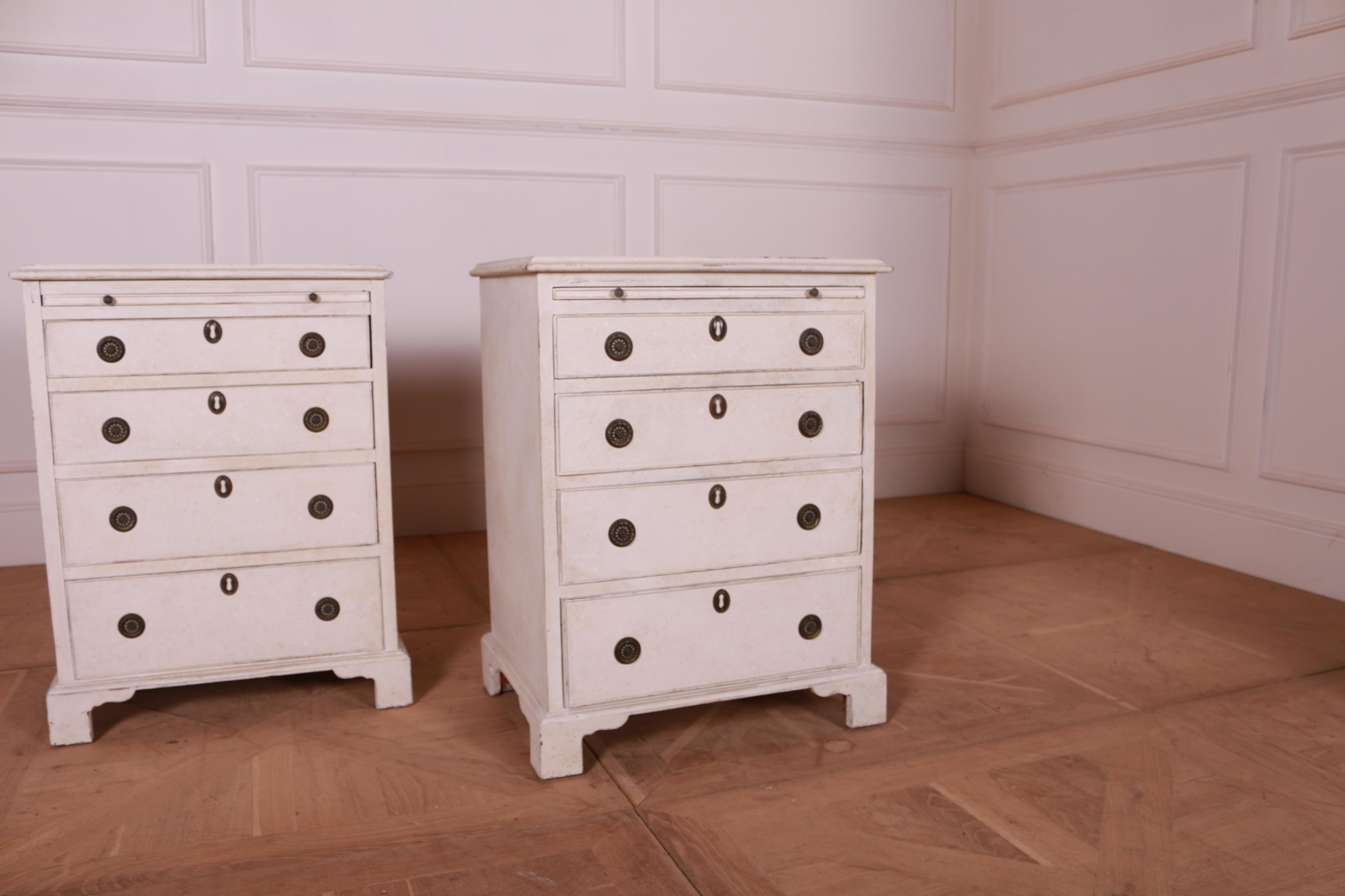 Carved English 1890s Off White Pine Commodes with Four Graduating Drawers and Pull-Outs
