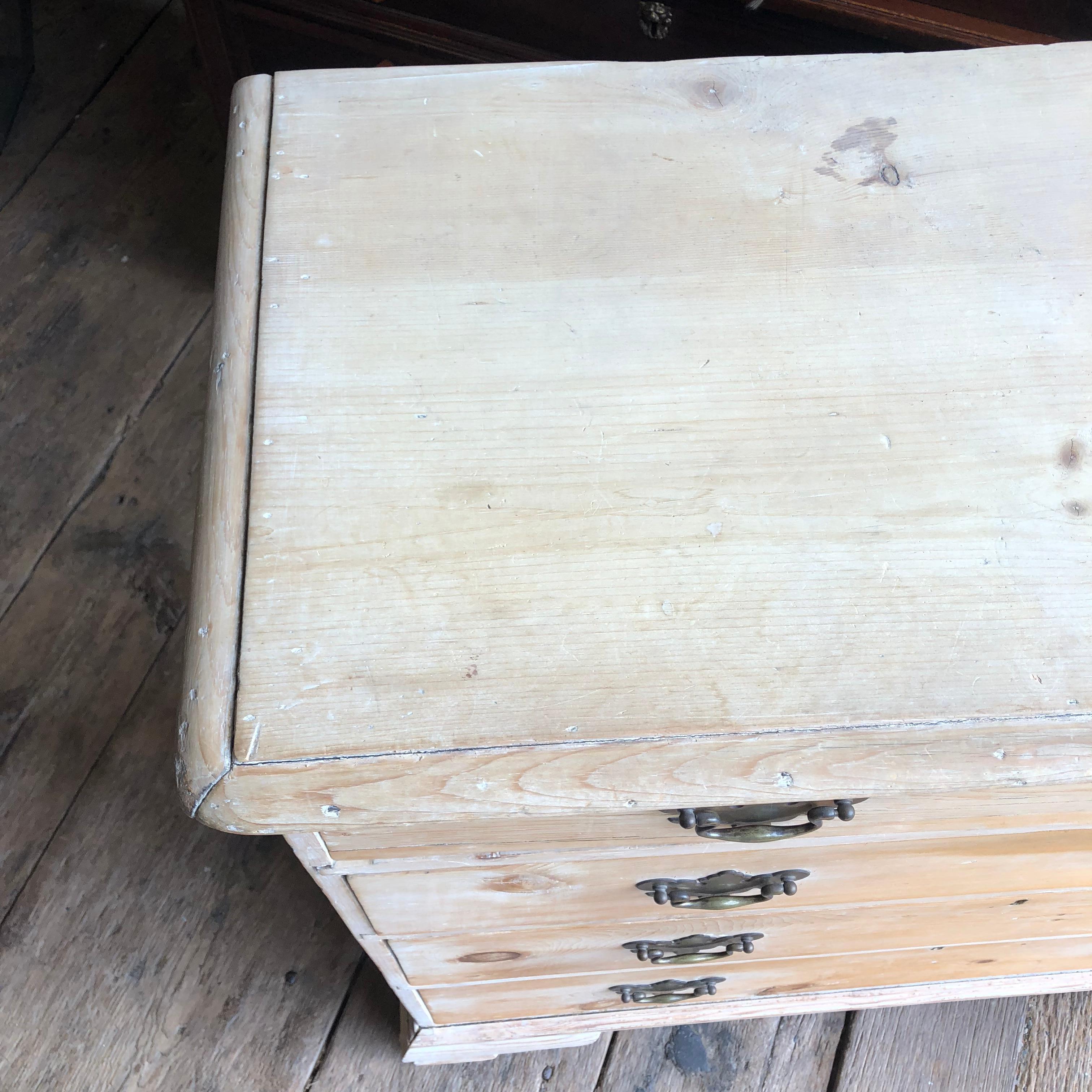 English 18th Century Bleached Pine Chest of Drawers 7