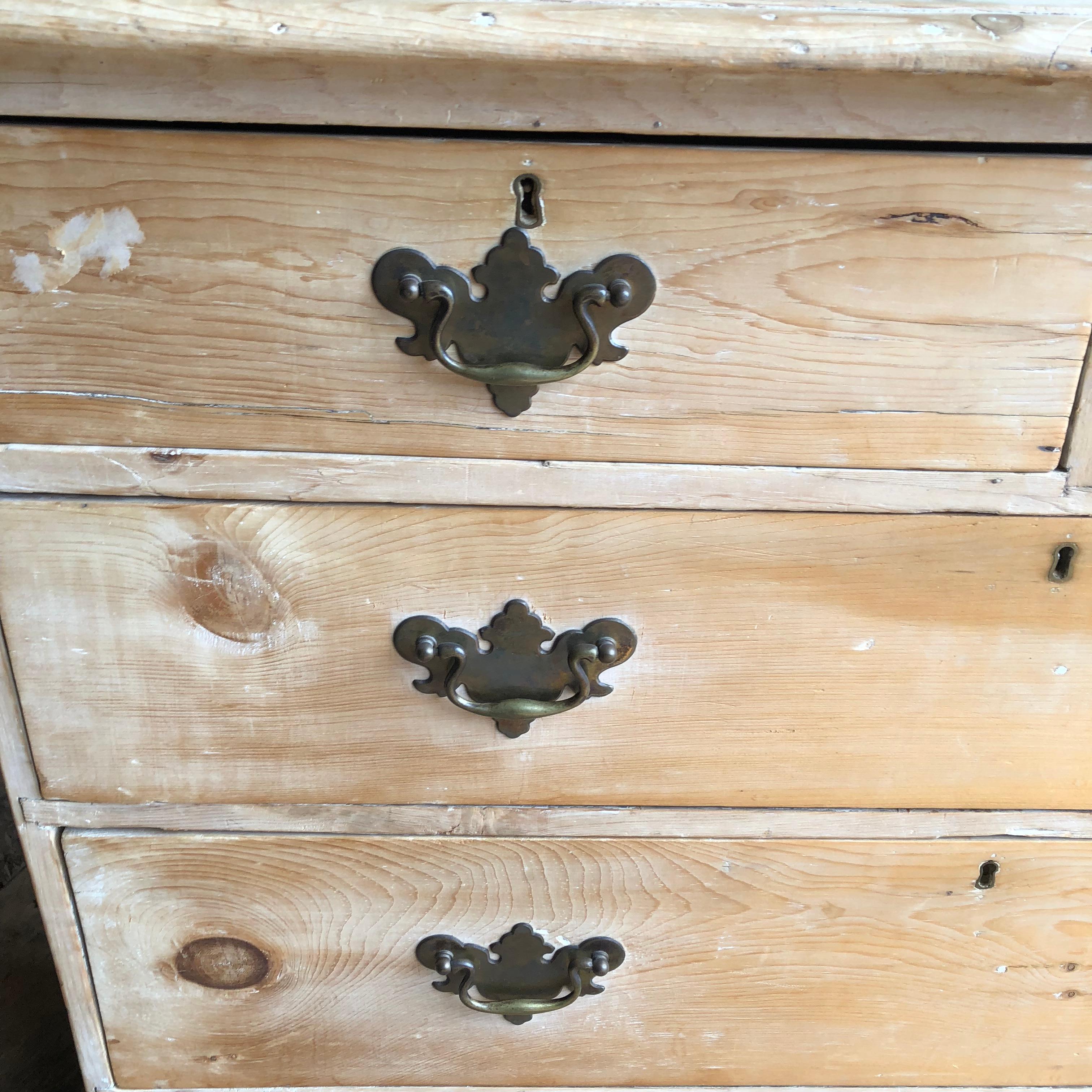 English 18th Century Bleached Pine Chest of Drawers 4