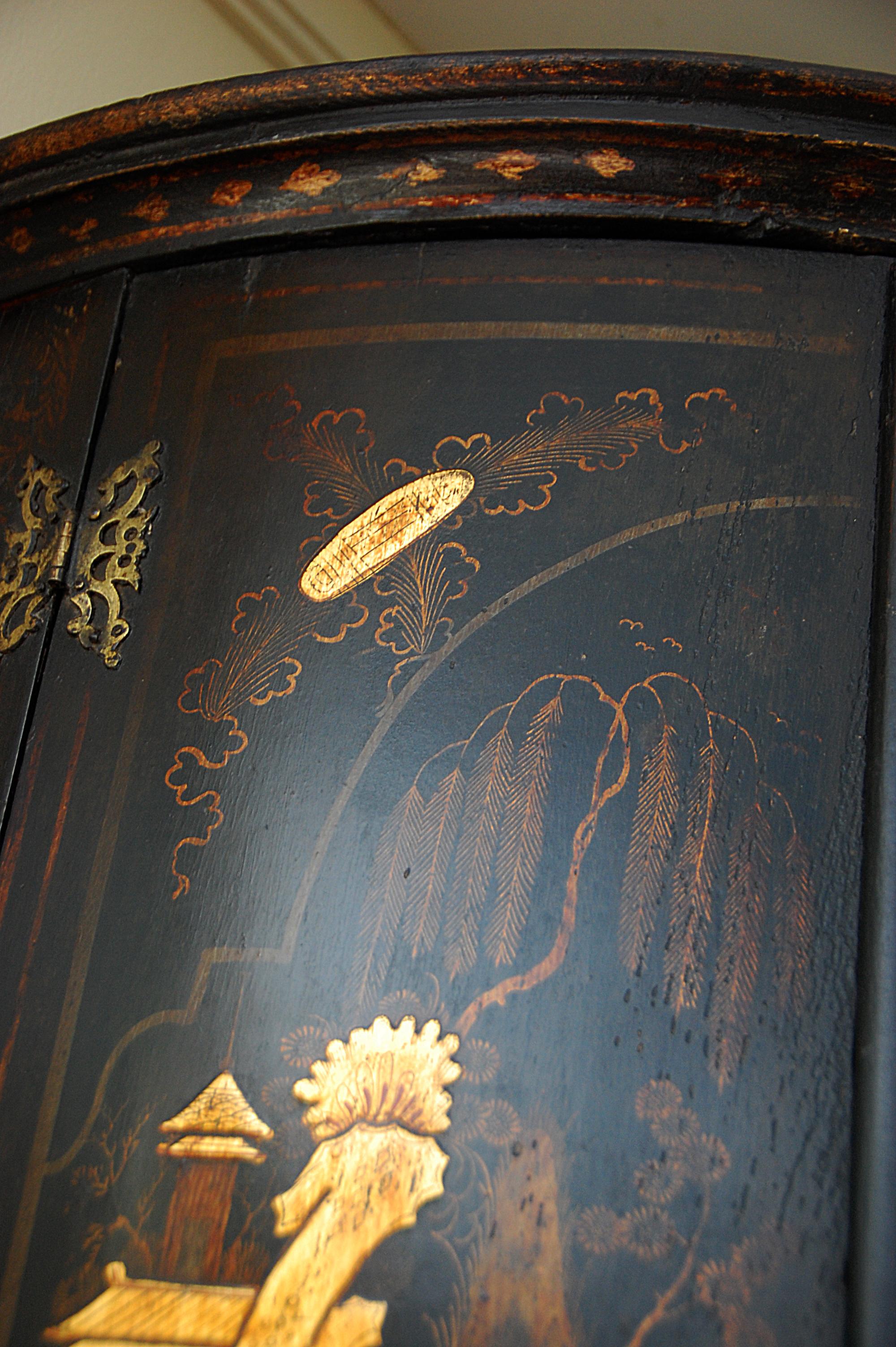 Hardwood English 18th Century Chinoiserie Decorated Hanging Corner Cupboard