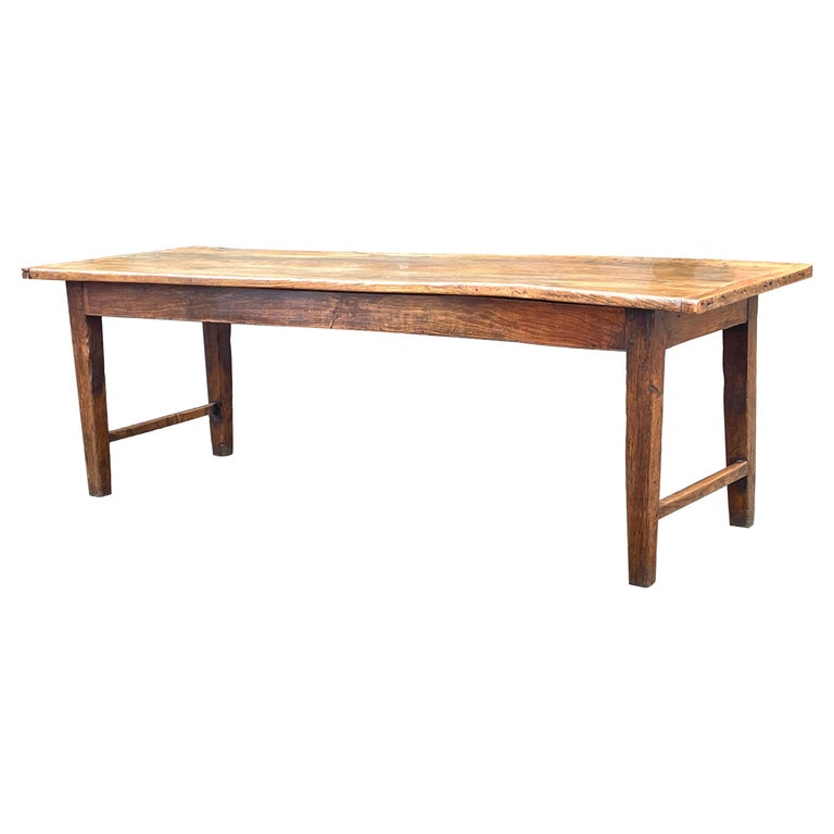 English 18th Century Elm Dining Table at 1stDibs