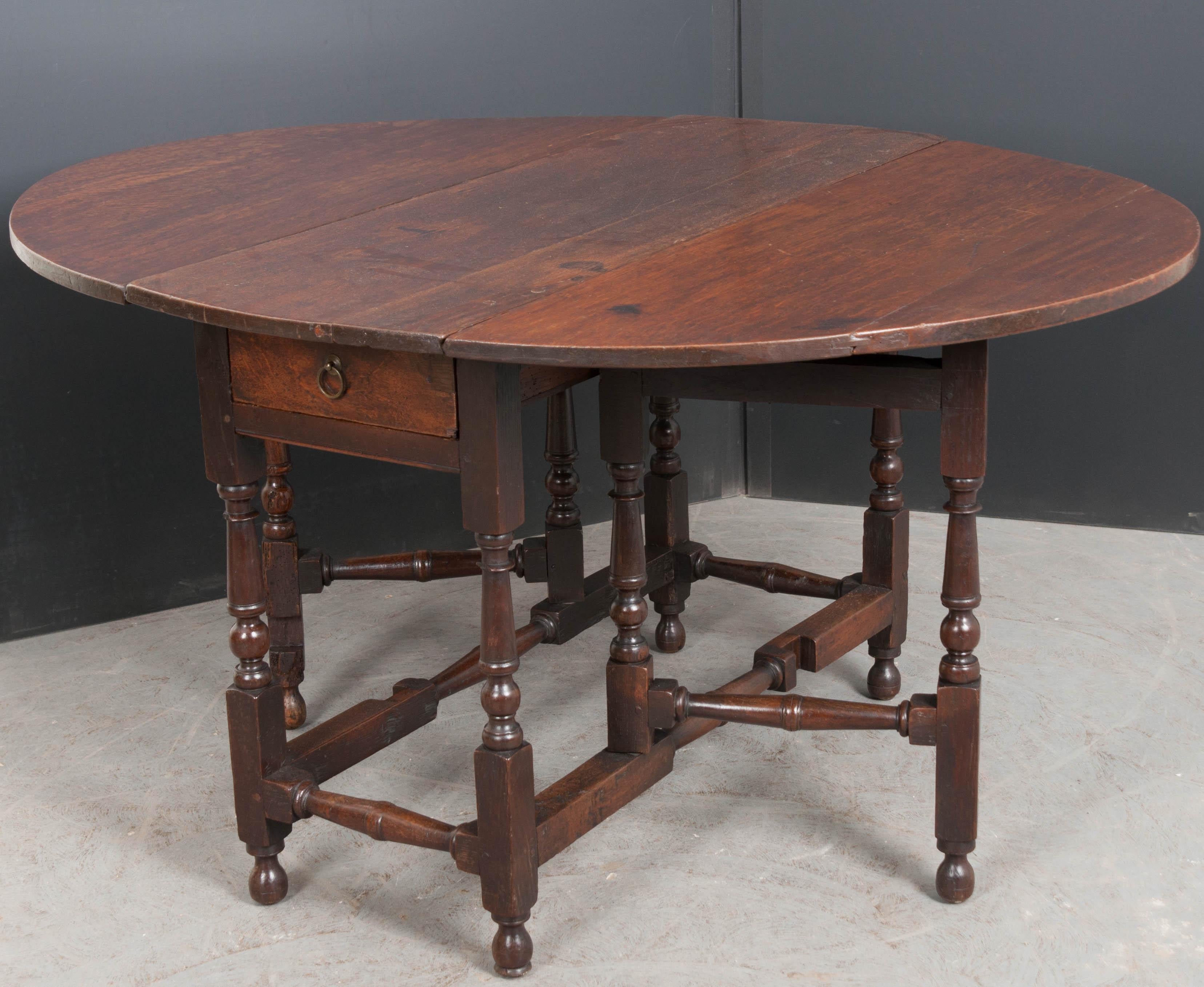 English 18th Century George III Gate-Leg Oak Table 8