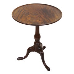 English 18th Century Georgian Chippendale Mahogany Dishtop Tilt Top Tripod Table