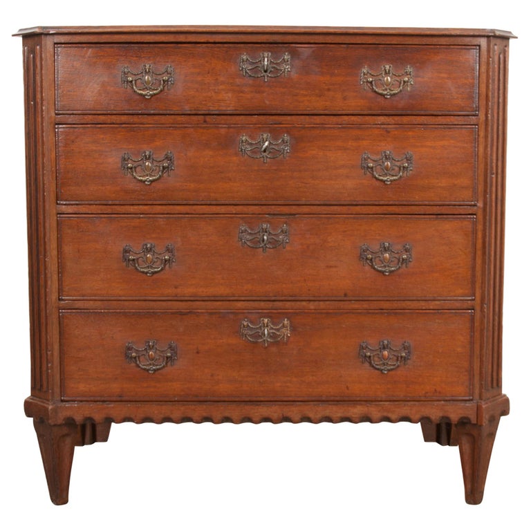 English 18th Century Jacobean Oak Chest of Drawers at 1stDibs