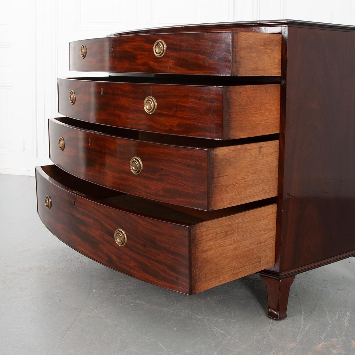 18th Century and Earlier English 18th Century Mahogany Chest For Sale