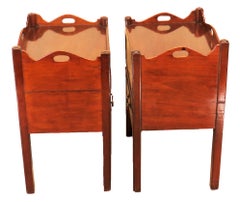 English 18th Century Matched Pair of Mahogany Bedside Night Tables