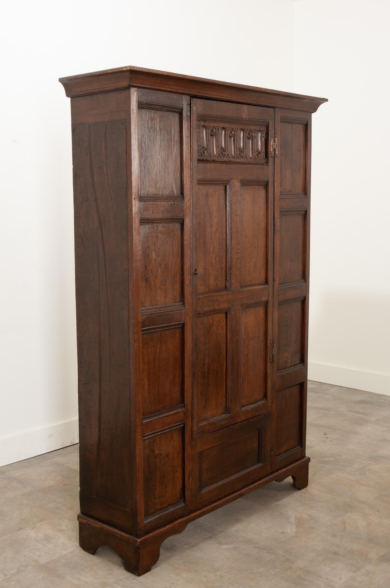 French Provincial English 18th Century Oak Cabinet For Sale