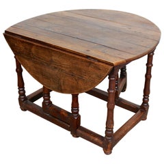 English 18th Century Oak Gateleg Dining Table