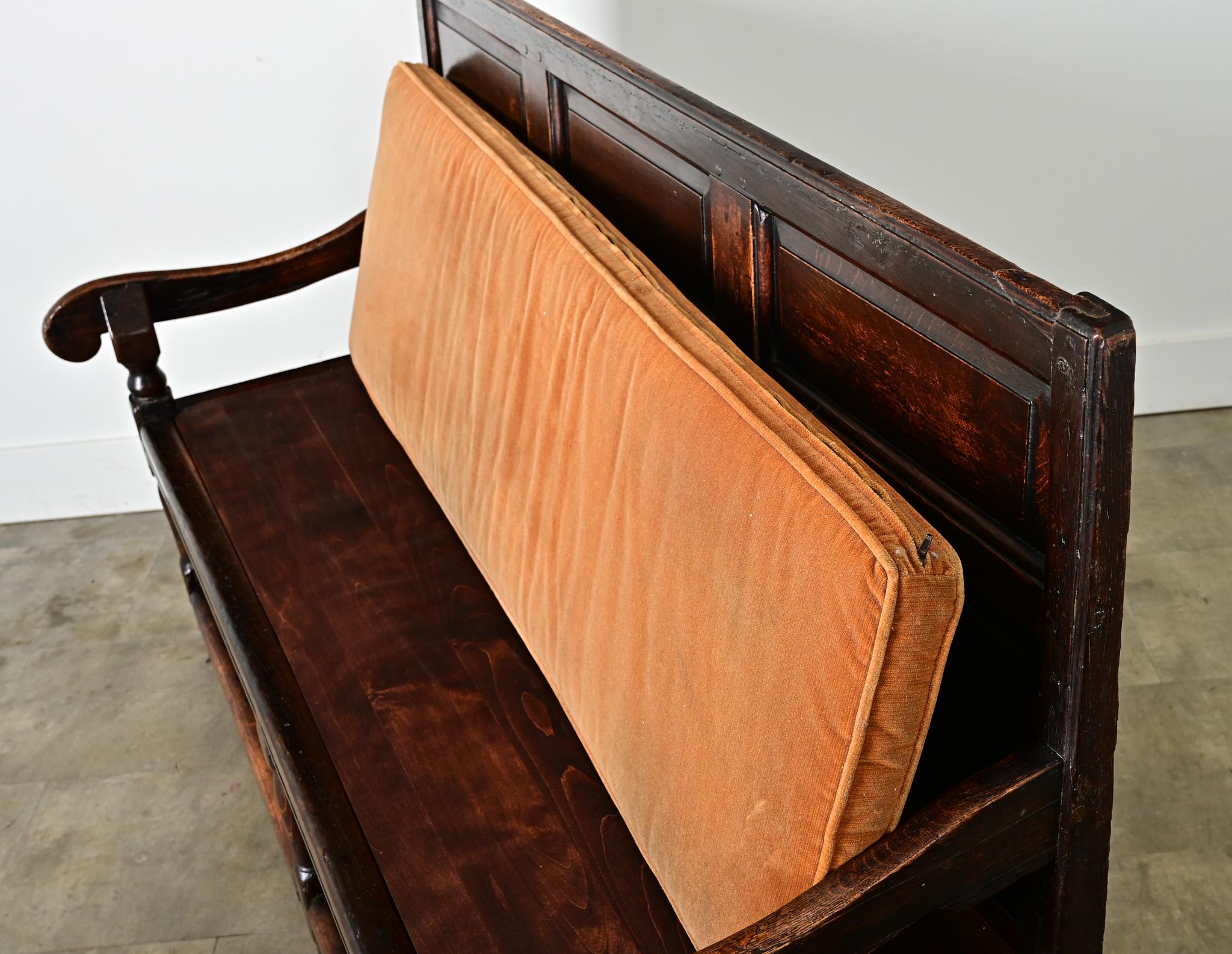 English 18th Century Oak Hall Bench For Sale 5