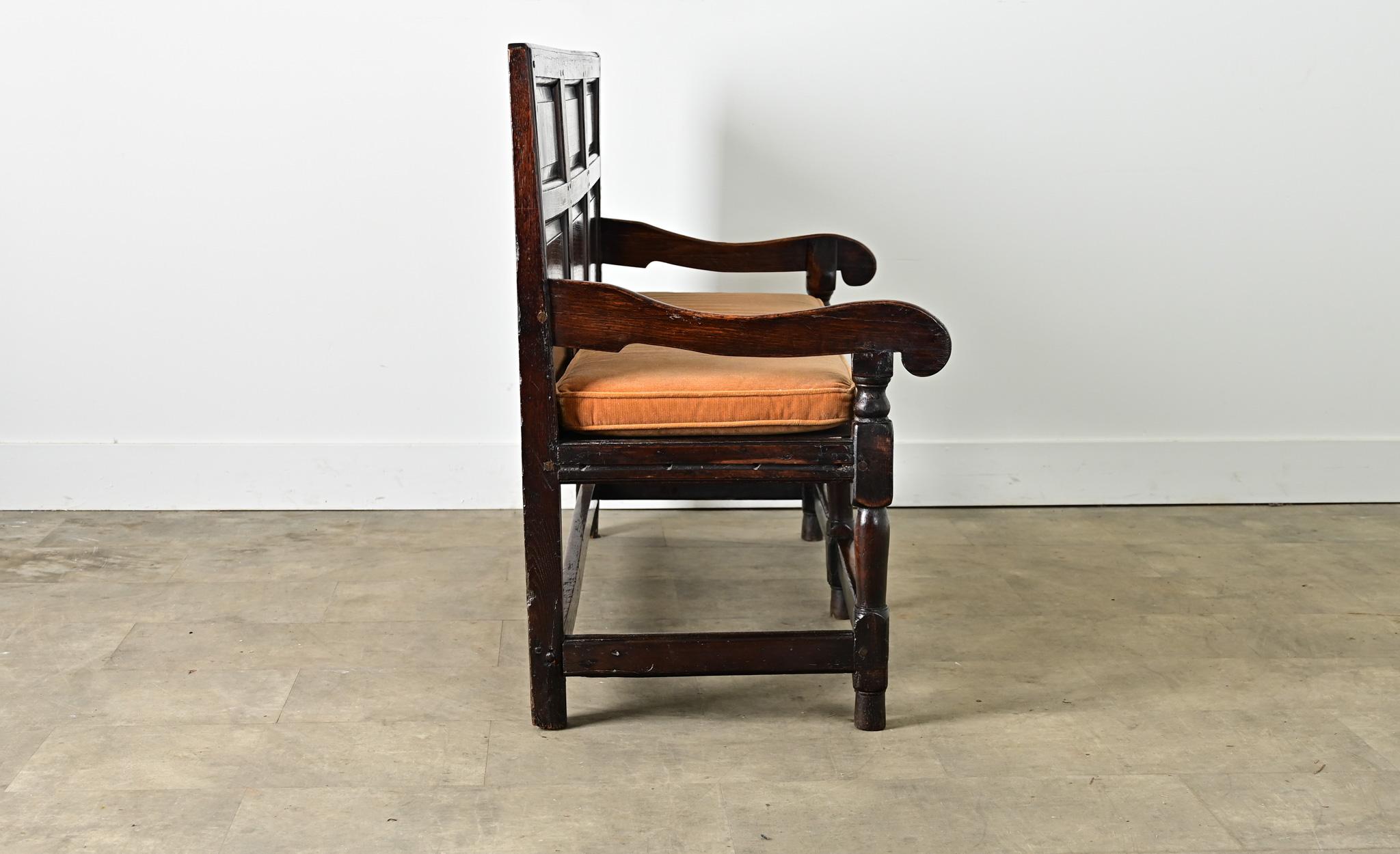 18th Century and Earlier English 18th Century Oak Hall Bench For Sale