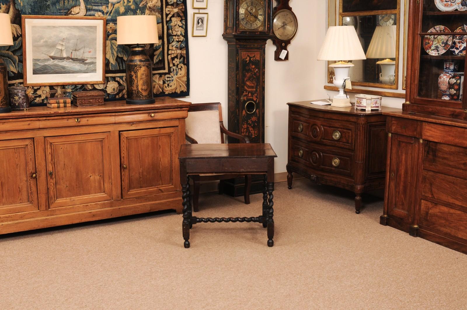 English 18th Century Oak Side Table with Drawer, Barley Twist Legs and Stretcher For Sale 5