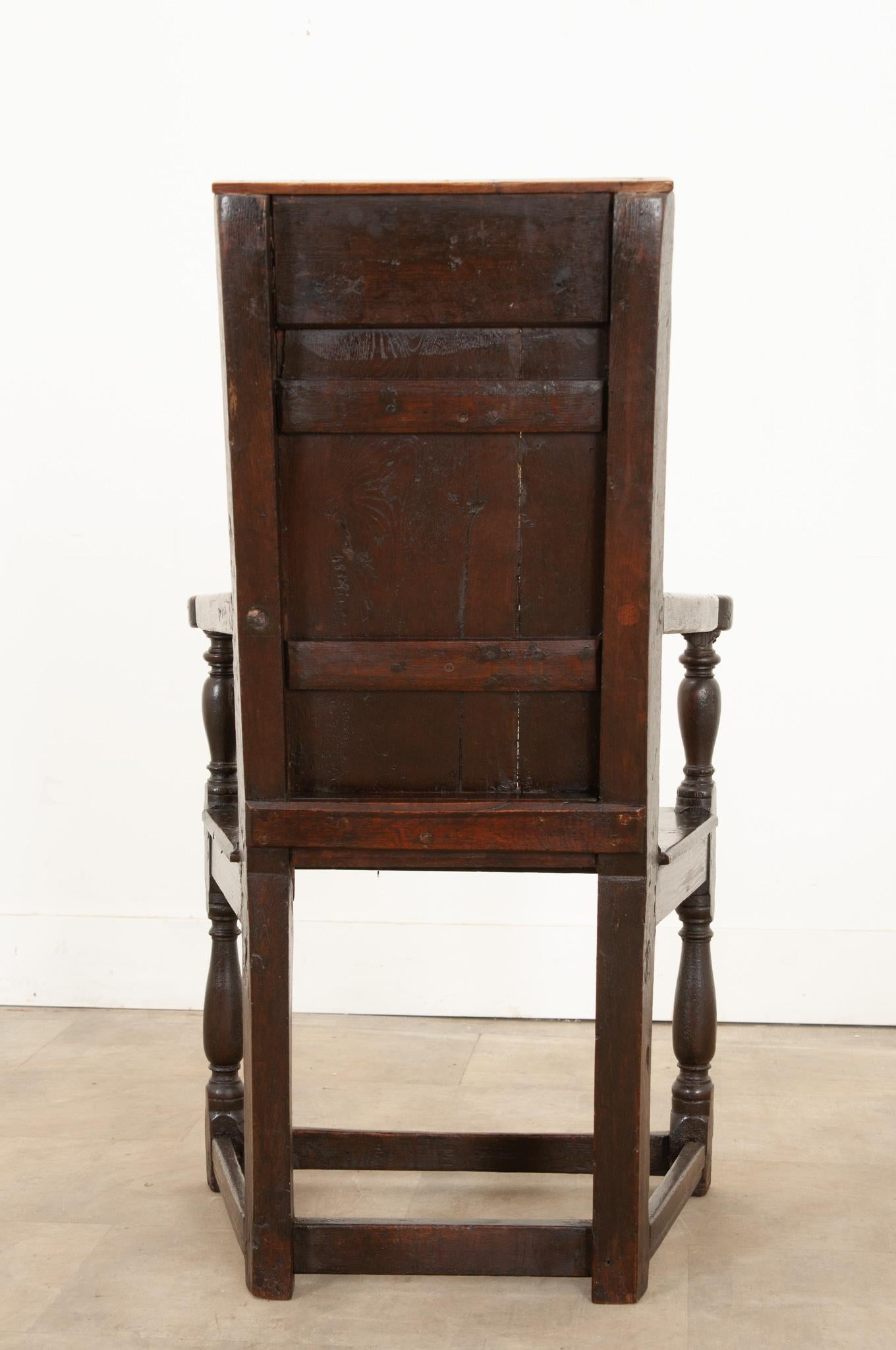 English 18th Century Oak Wainscot Chair For Sale 1