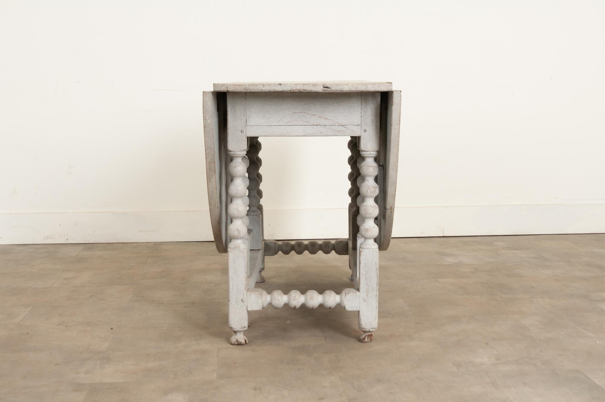 English 18th Century Painted Gateleg Table 8