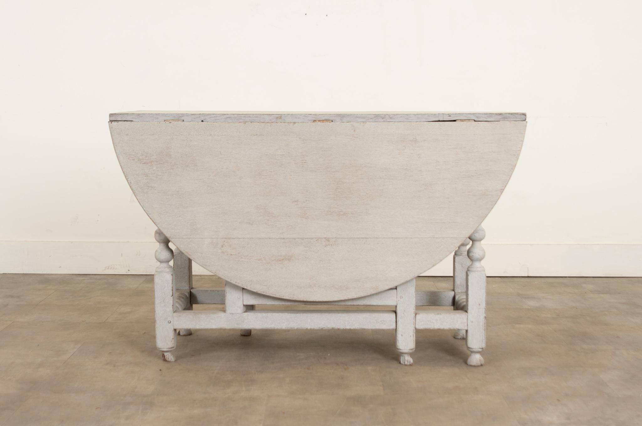 English 18th Century Painted Gateleg Table 9