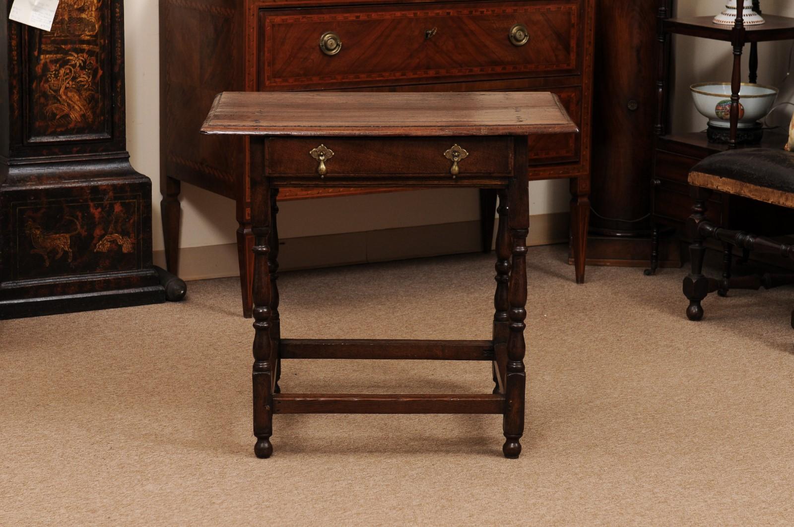 English 18th century Side Table with 1 Drawer, Turned Legs & Box Stretcher 10