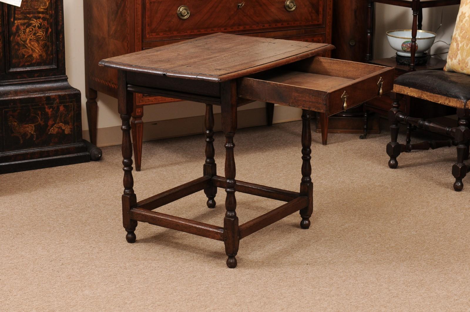 English 18th century Side Table with 1 Drawer, Turned Legs & Box Stretcher 1