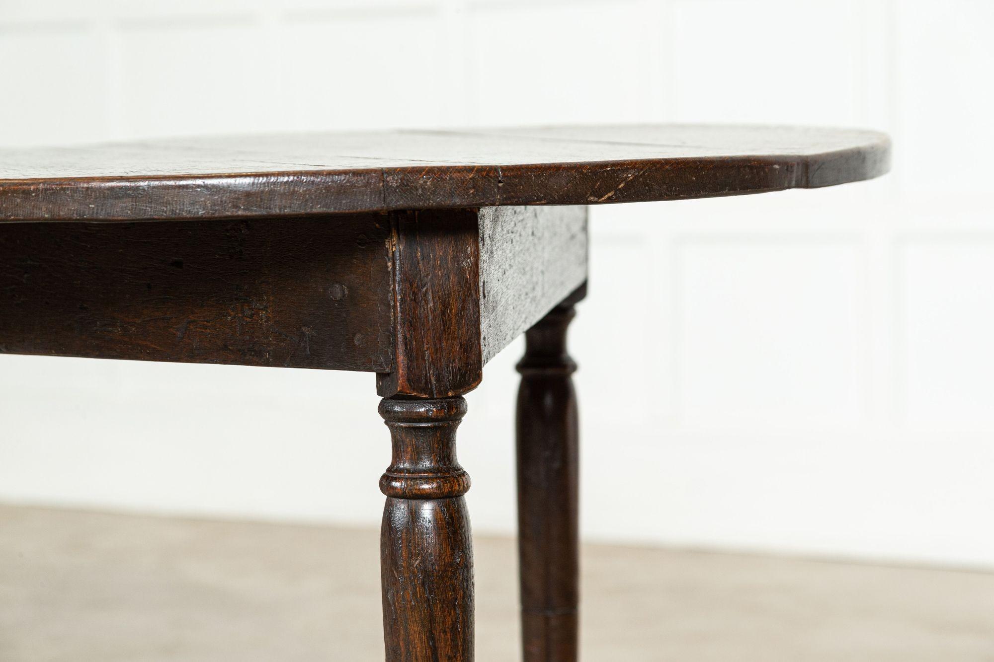 English 18thC Oak Cricket Table For Sale 3