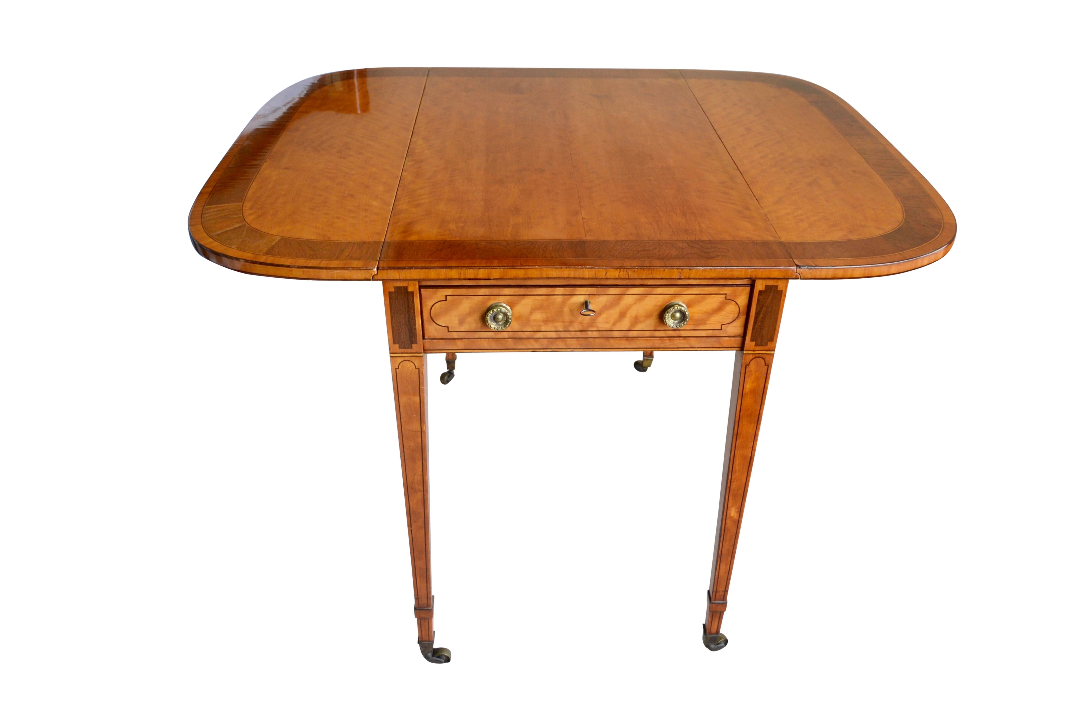 Inlay English 18th Century Sheraton Pembroke Drop Leaf Table For Sale