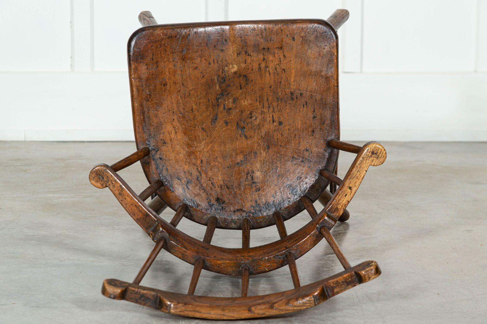 circa 1750
English 18thC Vernacular Elm & Ash Comb-Back Windsor Chair
sku 1505
W57 x D43 x H90 cm
Seat height 40 cm.