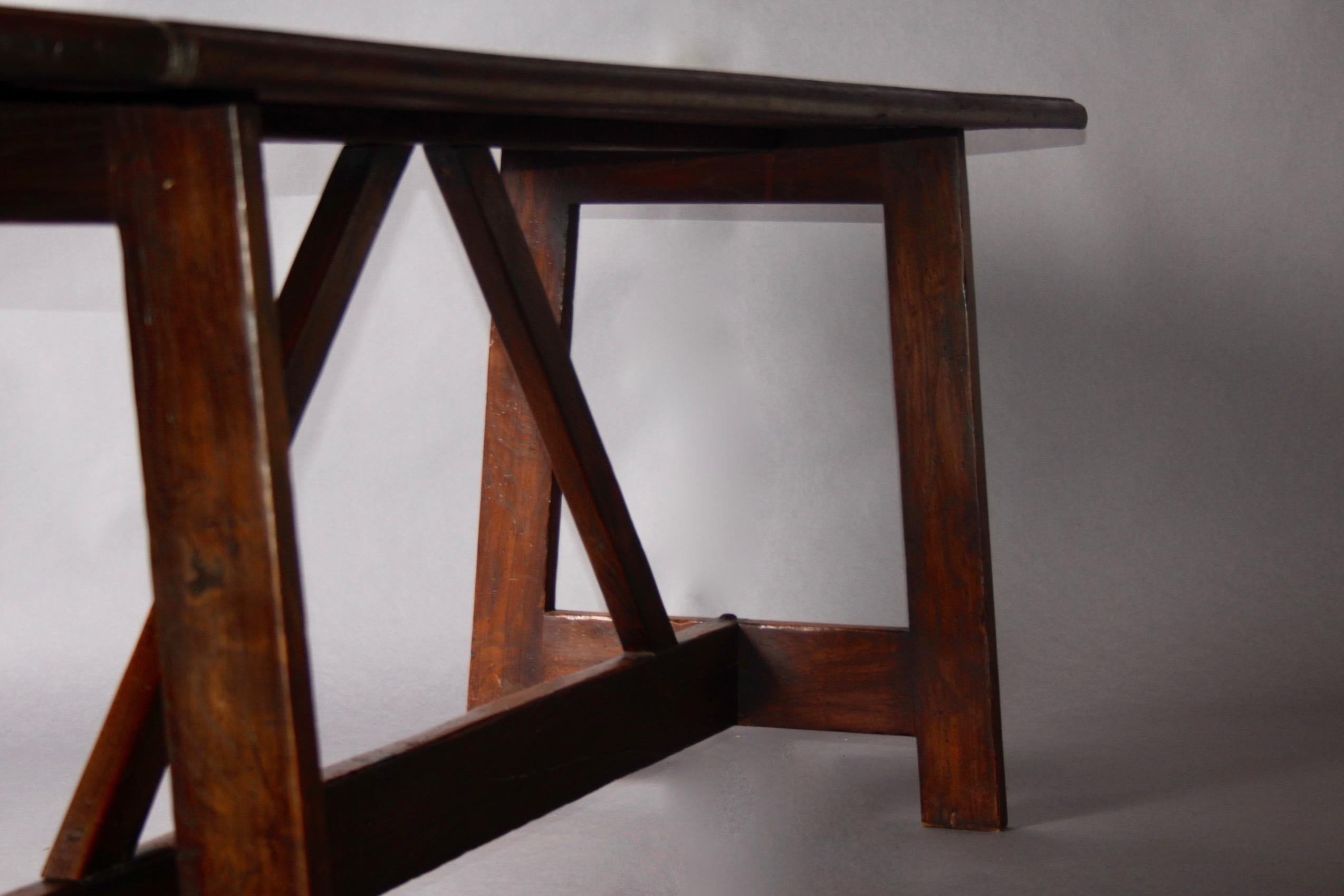 Bois Table de salle à manger d'art populaire anglais du 19ème siècle, datée de 1896 en vente