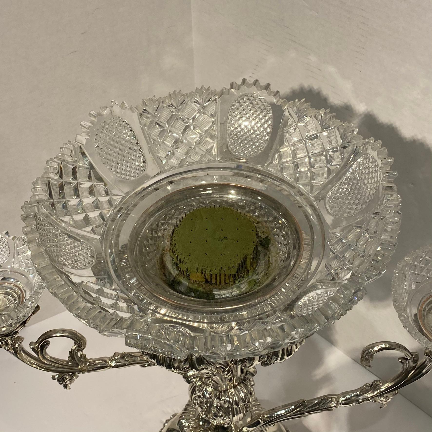 English 19th Century Silver Plated and Cut-Glass Epergne 4