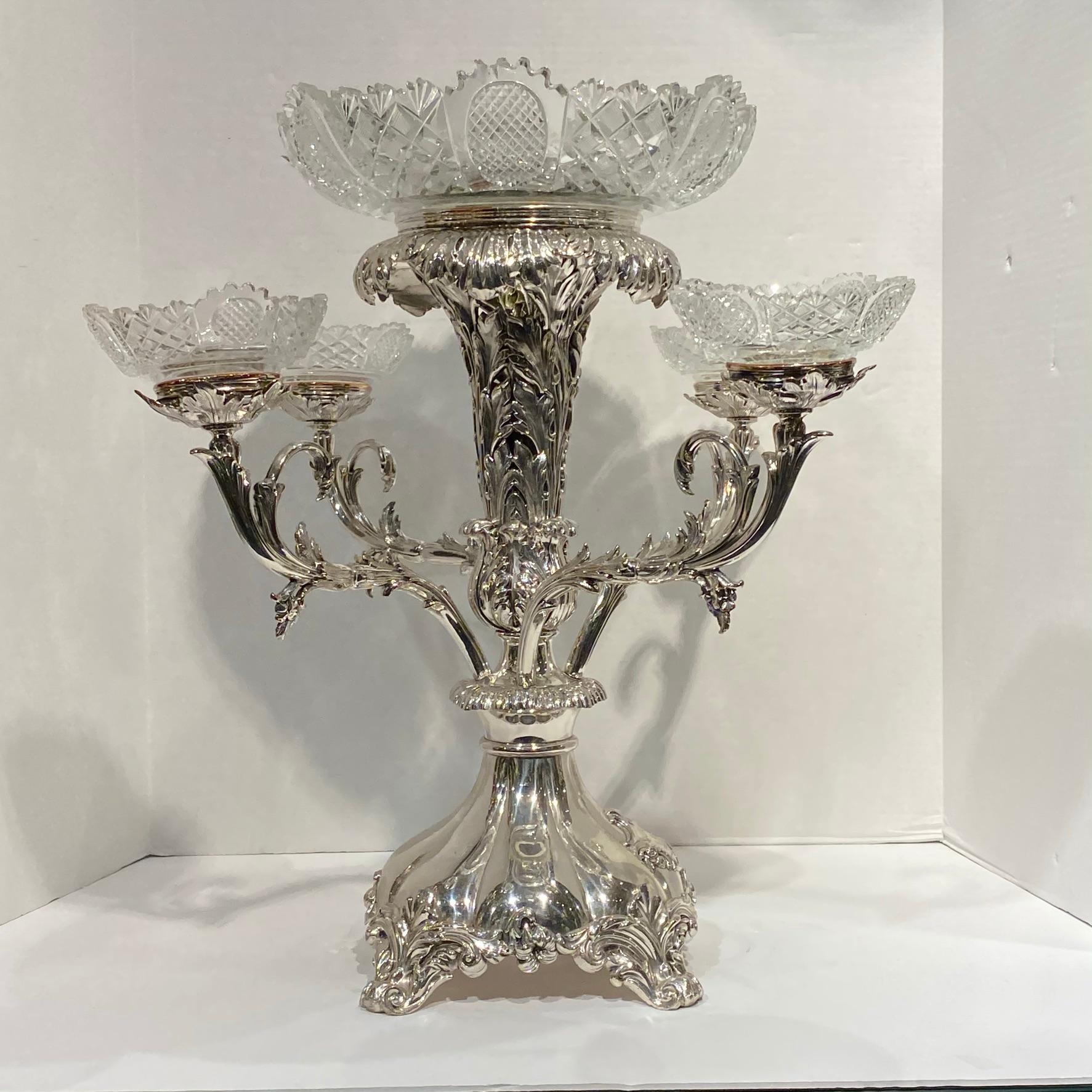 English 19th Century Silver Plated and Cut-Glass Epergne 8