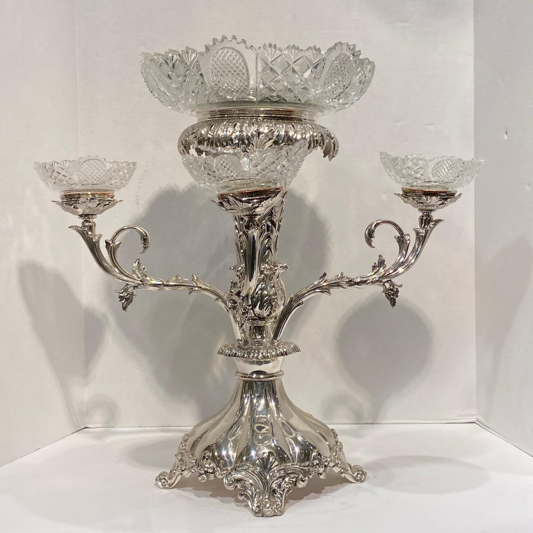 English 19th Century Silver Plated and Cut-Glass Epergne 9