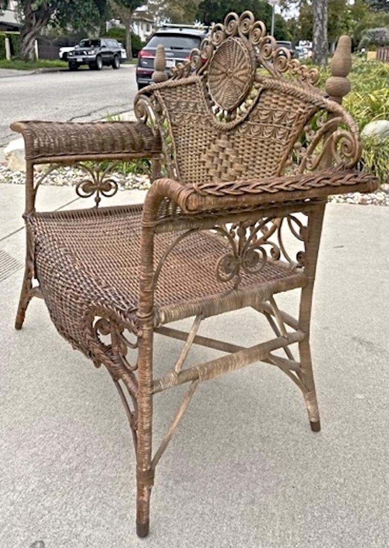 English 1900s 2 Seat Wicker Loveseat With Cushion 3