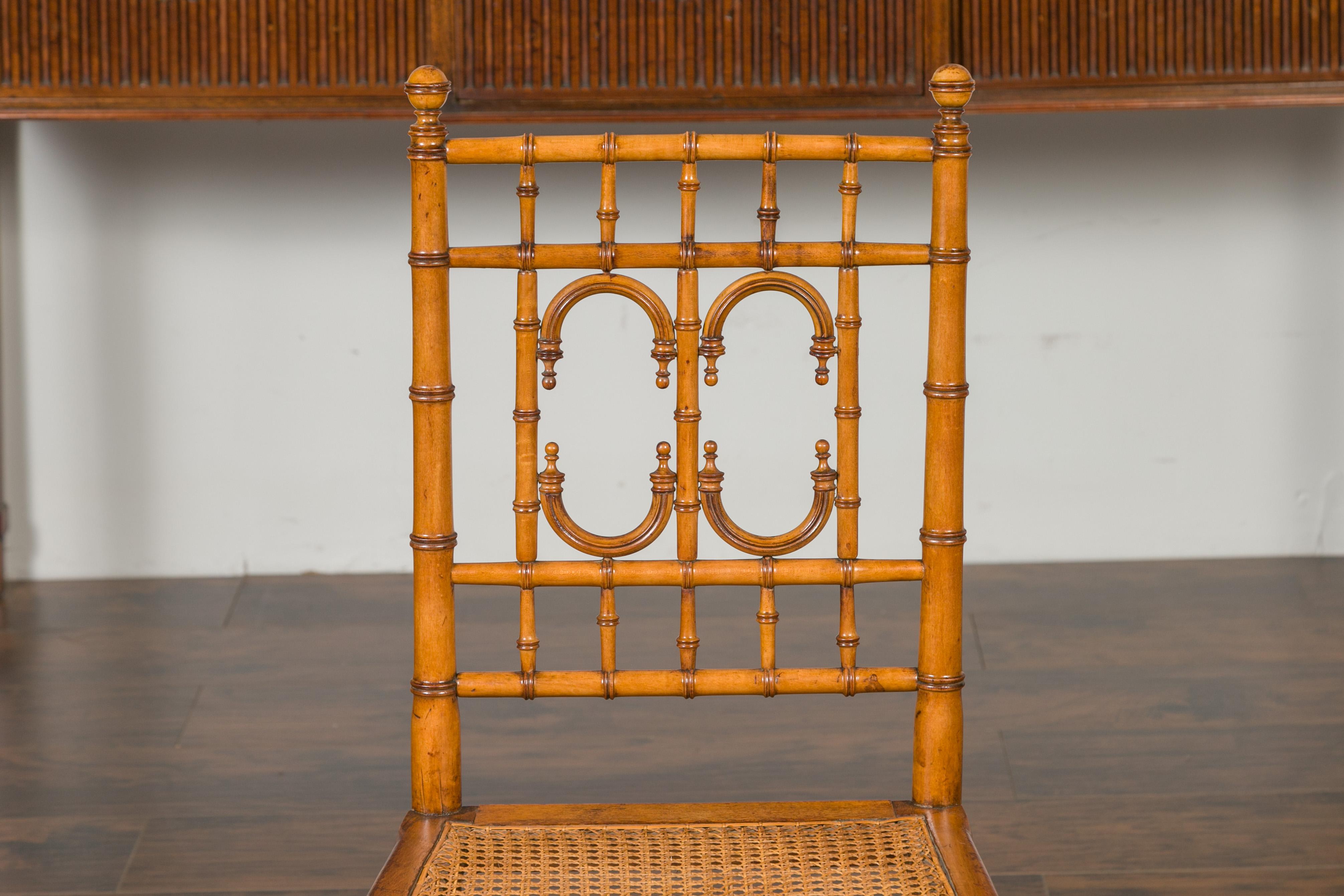 English 1900s Bamboo Side Chair with Cane Seat and Arched Motifs and Ball Feet 1