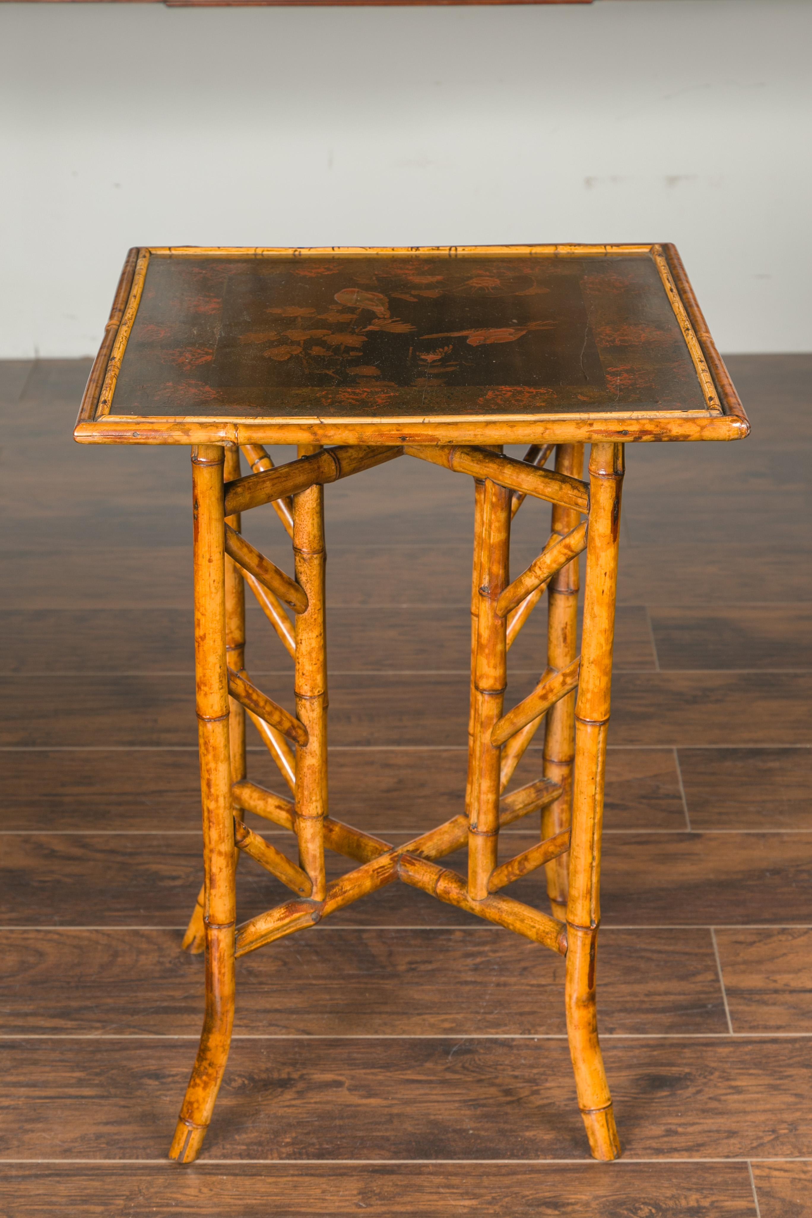 English 1900s Bamboo Side Table with Bird and Floral Decor on Intricate Base In Good Condition In Atlanta, GA
