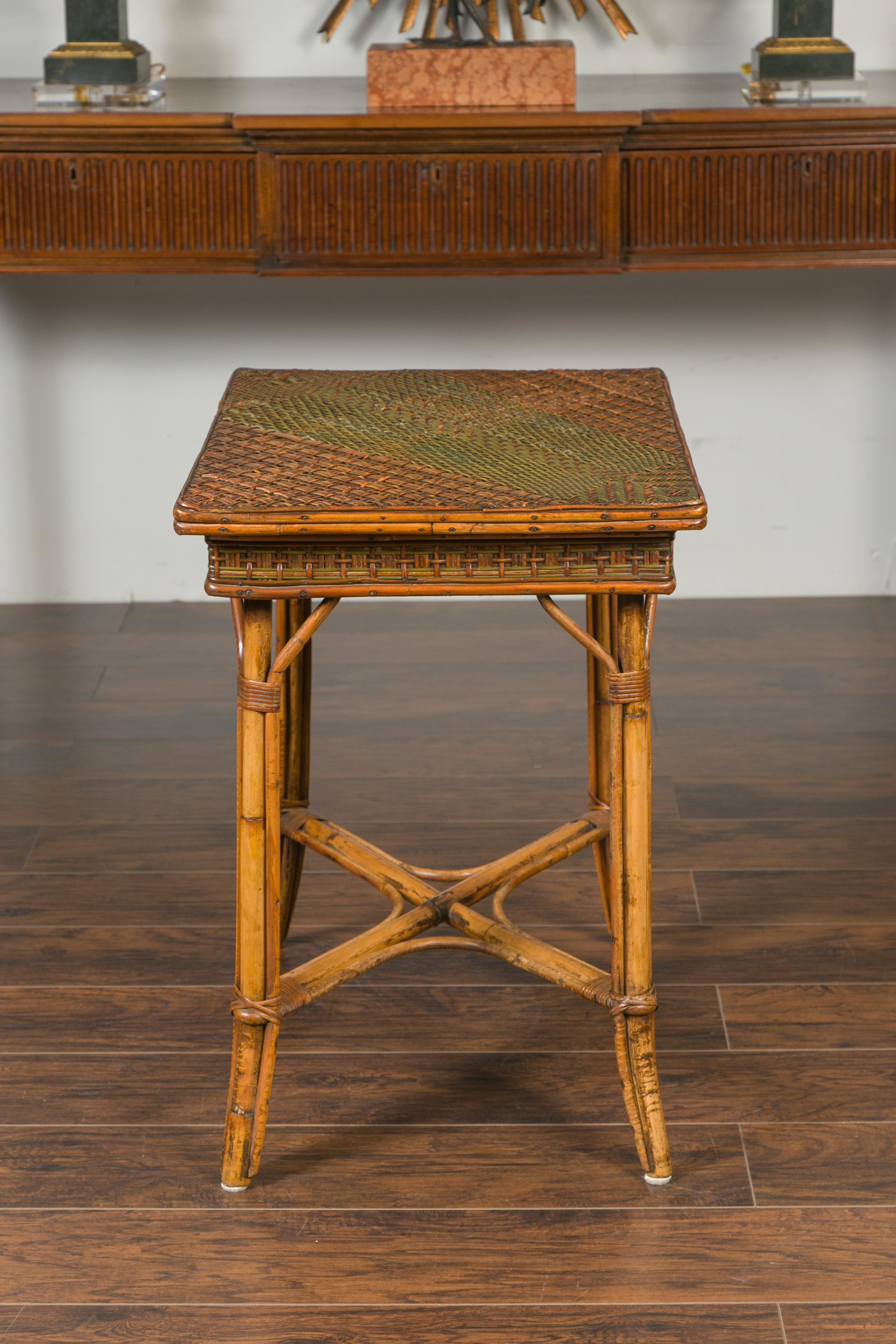 English 1900s Bamboo Side Table with Two-Toned Rattan Top and Ornate Hardware 14