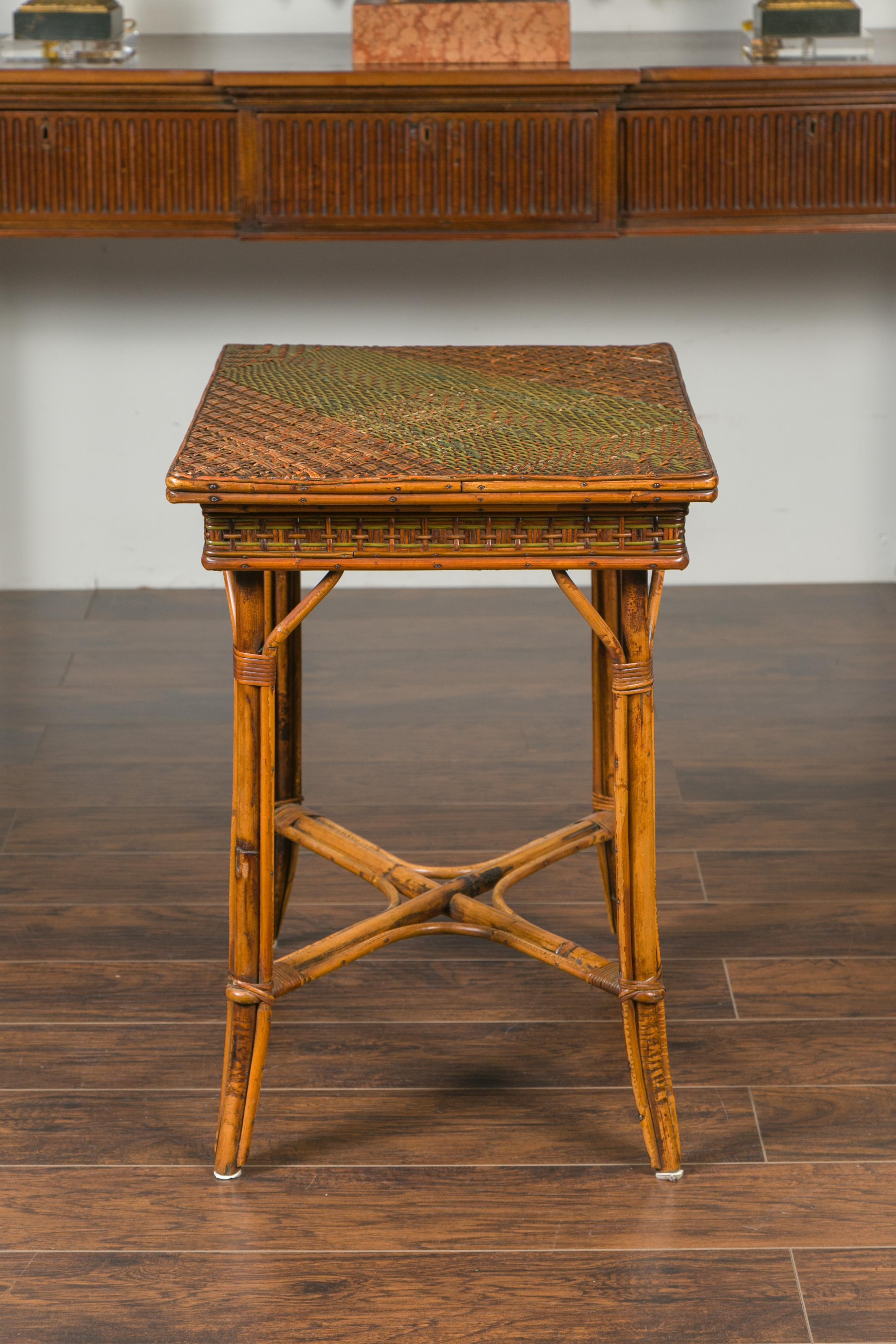 English 1900s Bamboo Side Table with Two-Toned Rattan Top and Ornate Hardware 16