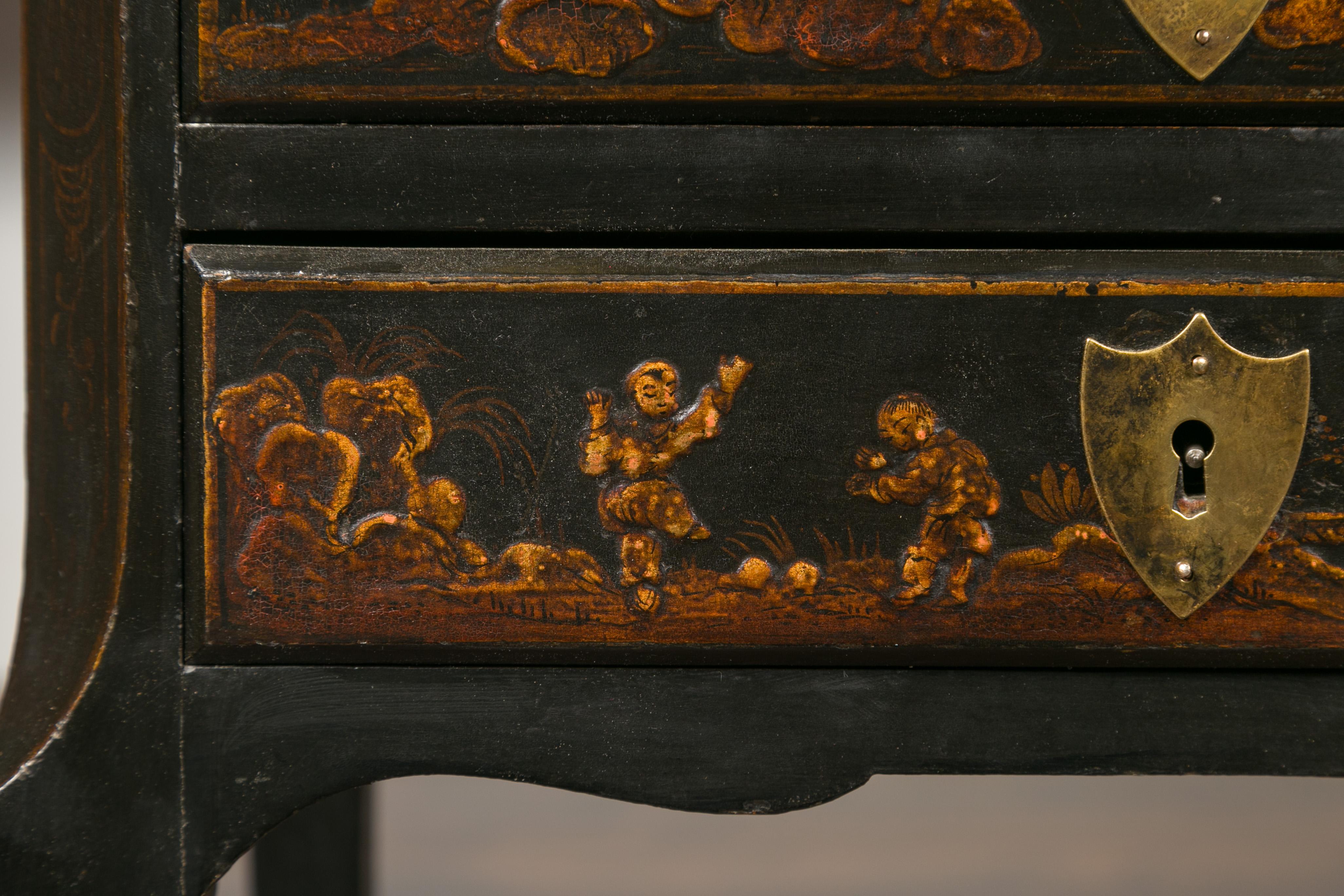 Ebonized English 1900s Black Chinoiserie Bedside Table with Thin Drawers and Curving Leg