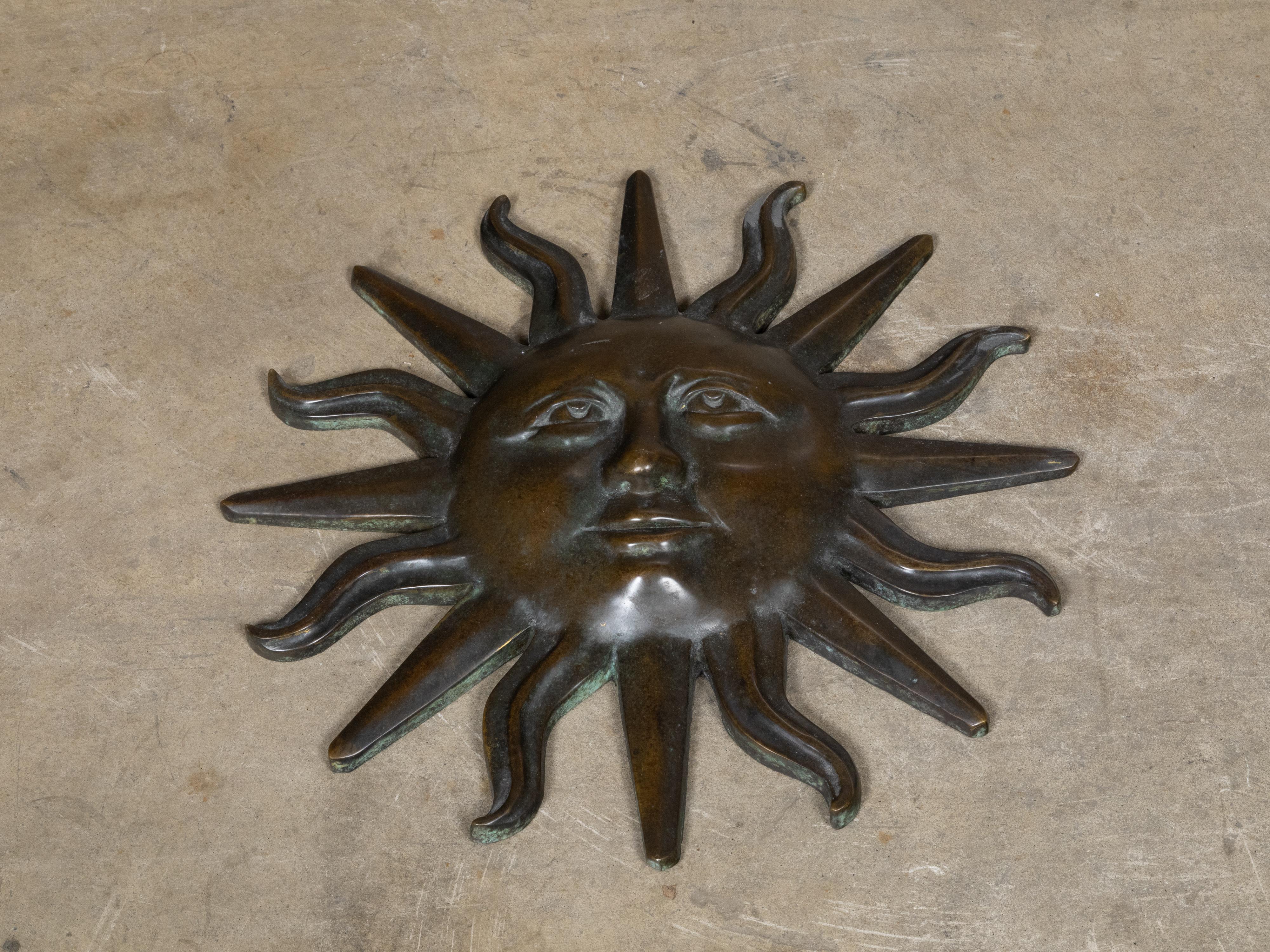 English 1920 Bronze Sun Ornament with Anthropomorphic Features and Dark Patina For Sale 6